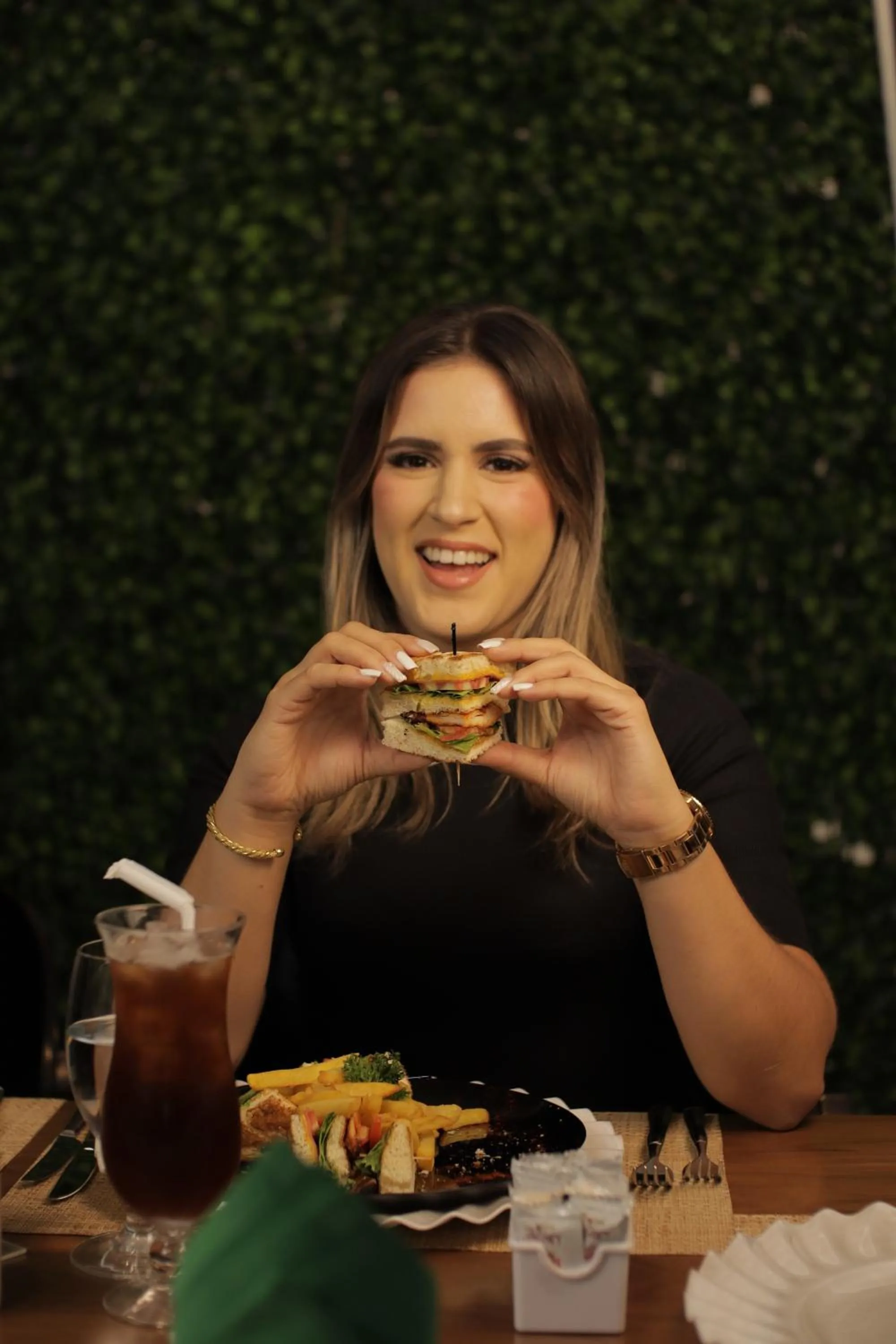 Restaurant/places to eat in Hotel Agualcas