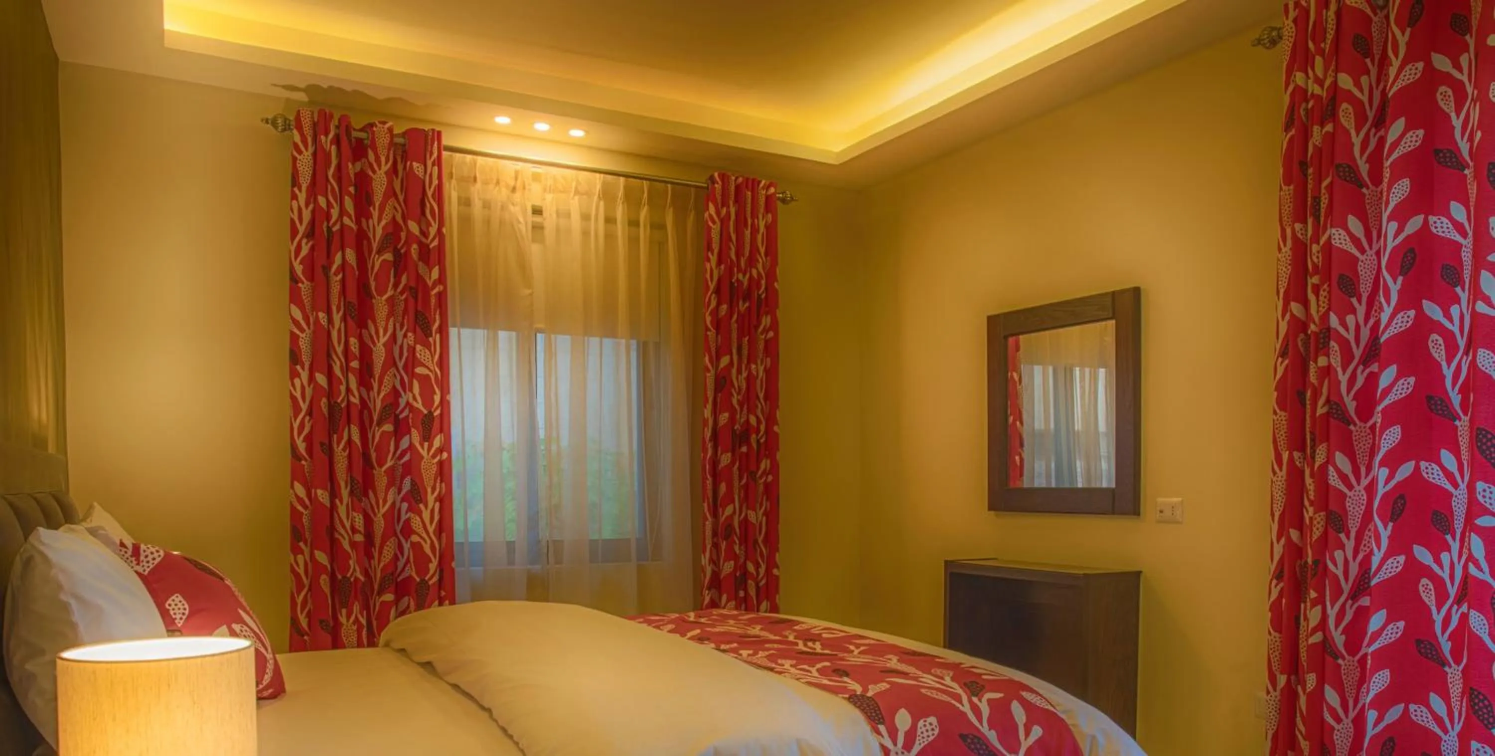 Bed in Shams Alweibdeh Hotel Apartments