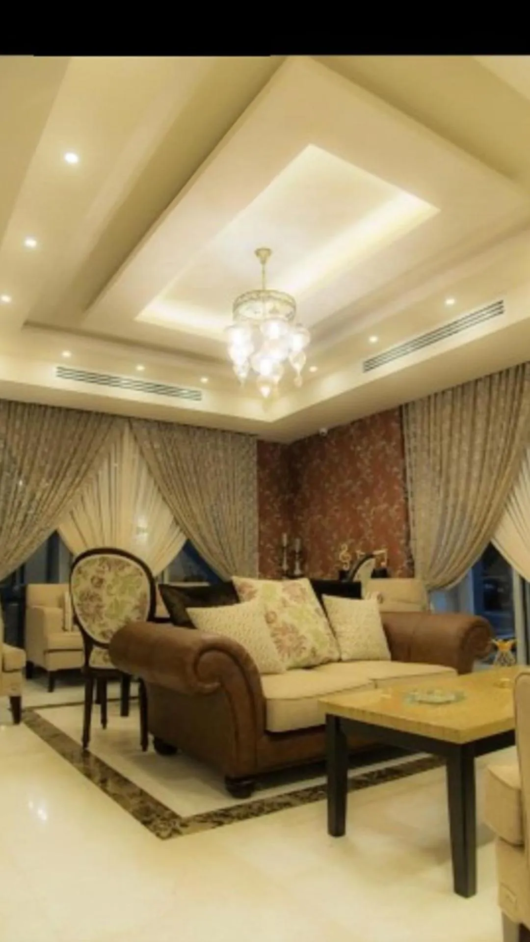 Lobby or reception in Shams Alweibdeh Hotel Apartments
