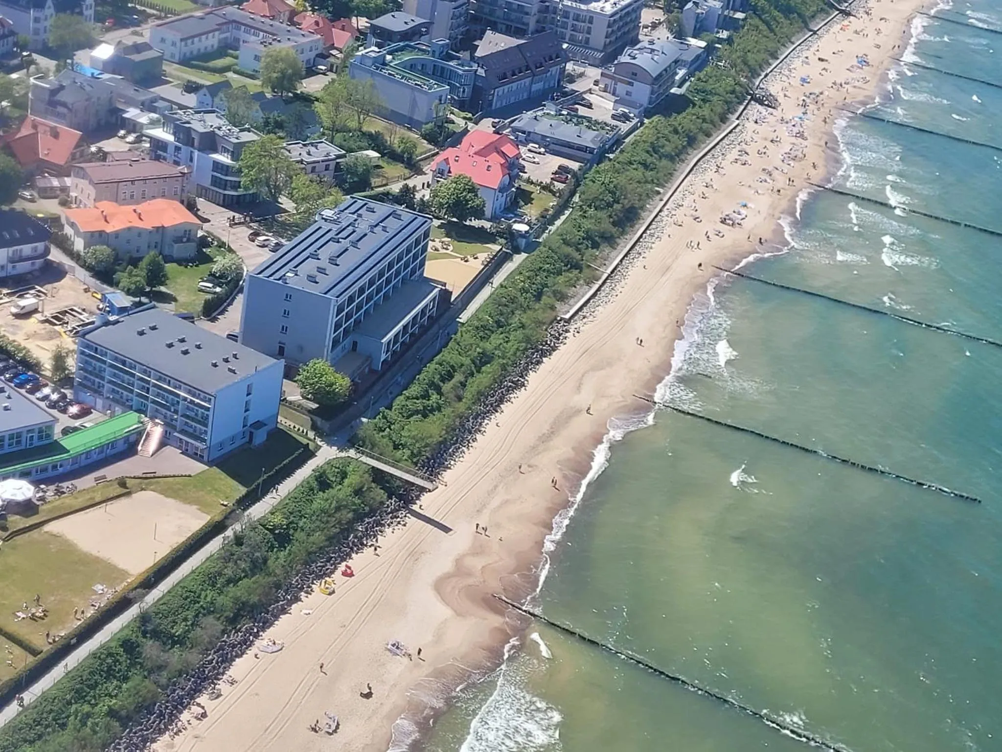 Property building in Hotel Wodnik Twój Hotel z widokiem na morze