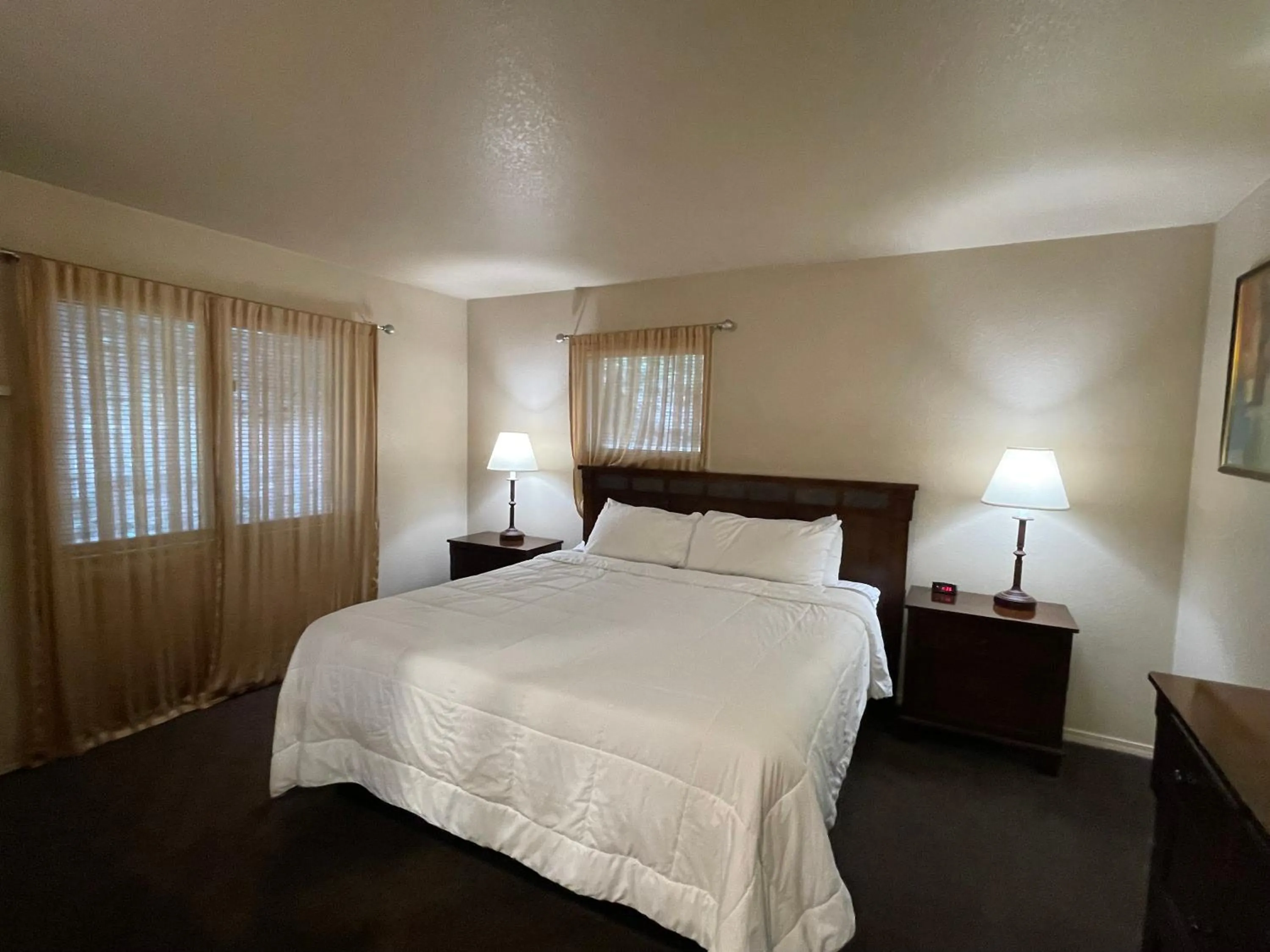 Bed in Mount Shasta Resort