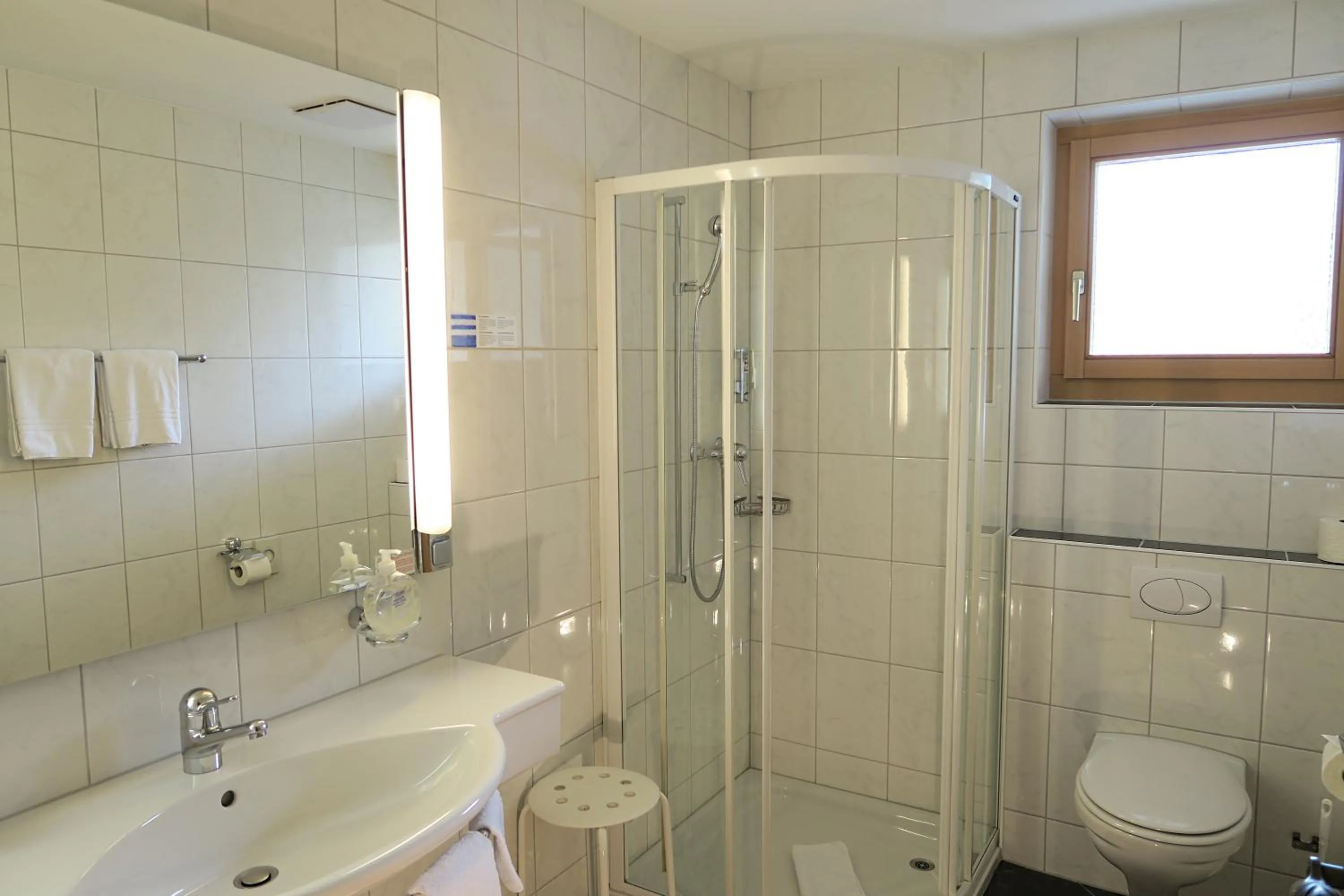 Shower in Hotel Restaurant GABRIEL