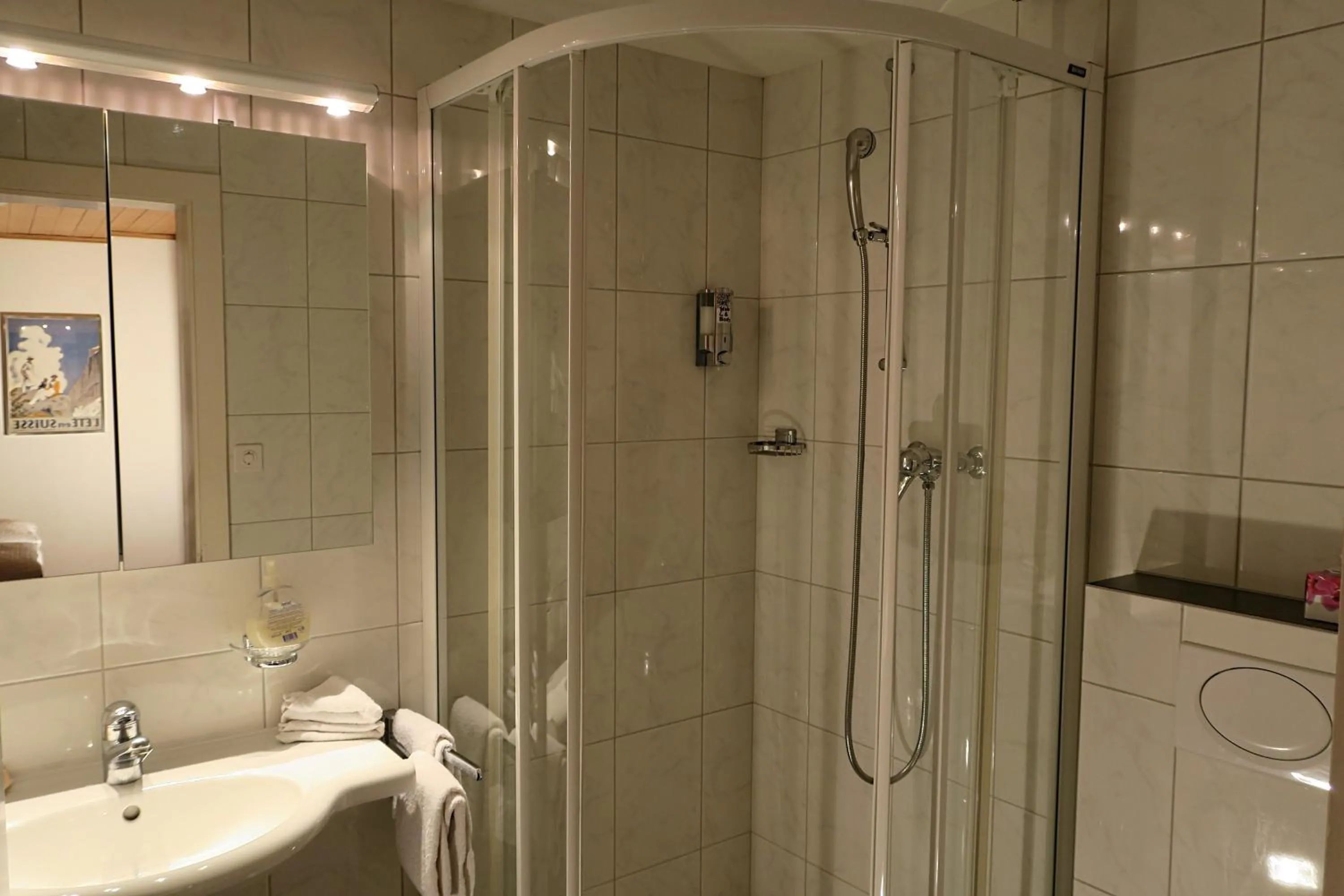 Shower in Hotel Restaurant GABRIEL