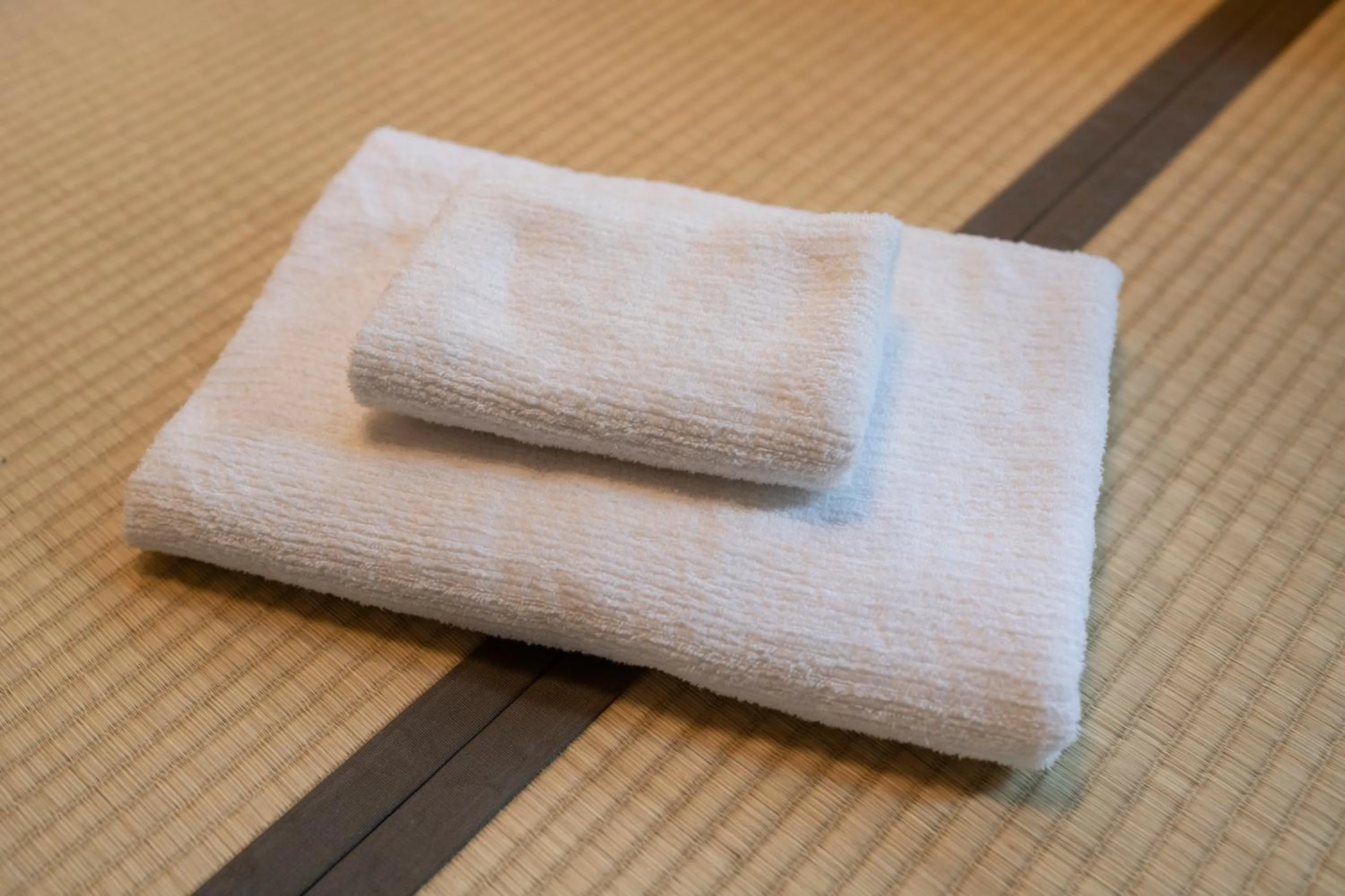 towels in Nihonbashi Kakigara Ryokan