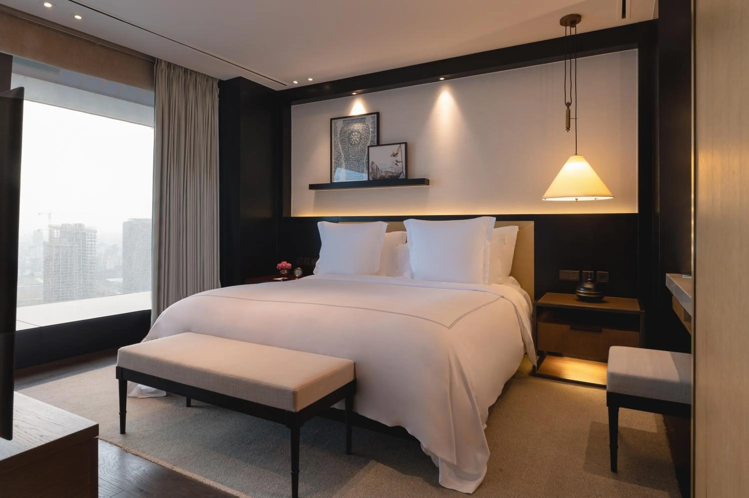 Bedroom, Bed in Rosewood Phnom Penh