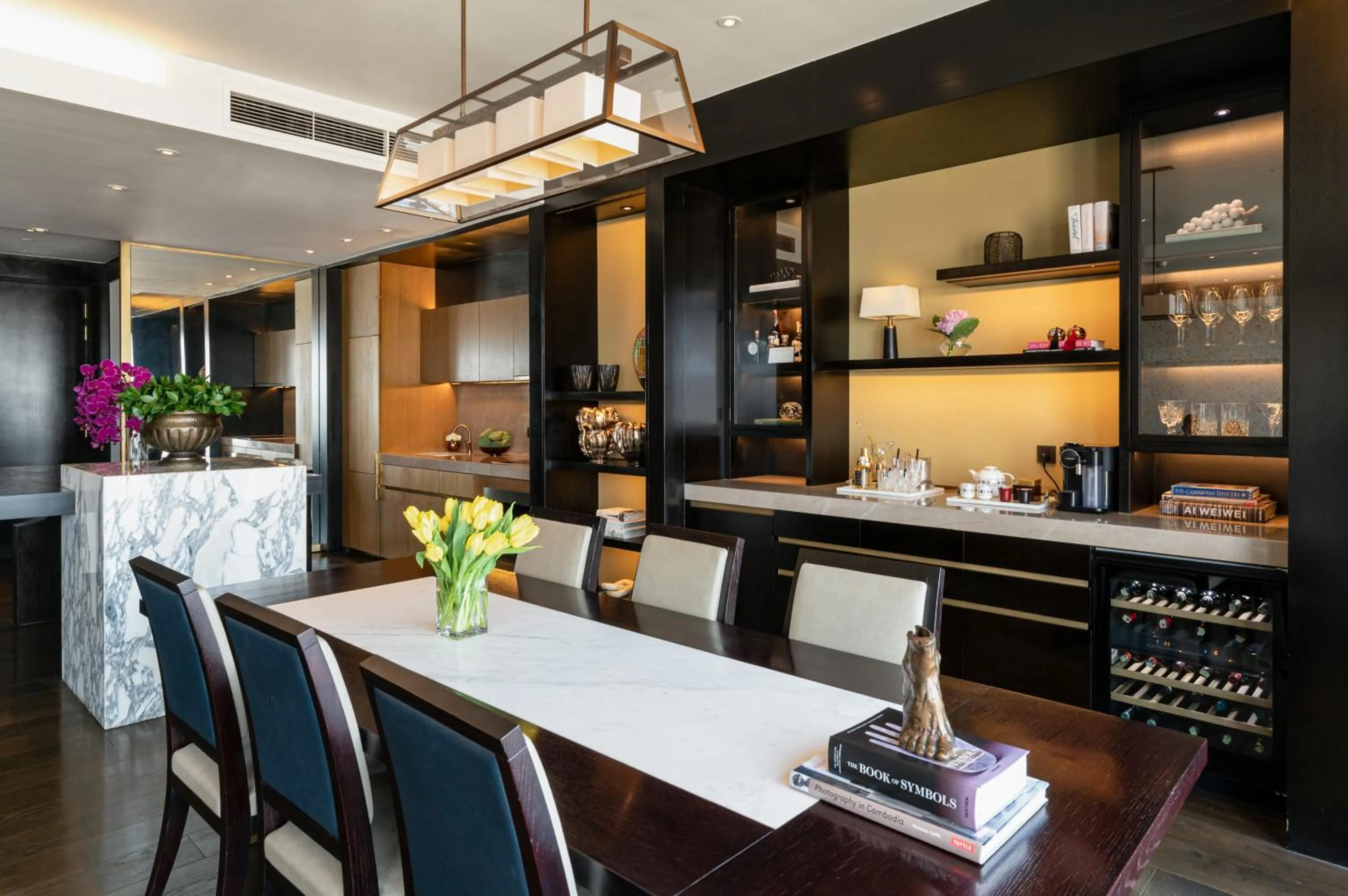 Dining area in Rosewood Phnom Penh