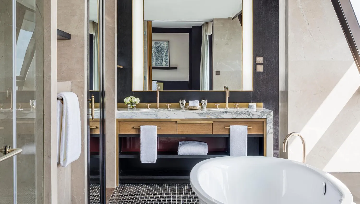 Bathroom in Rosewood Phnom Penh