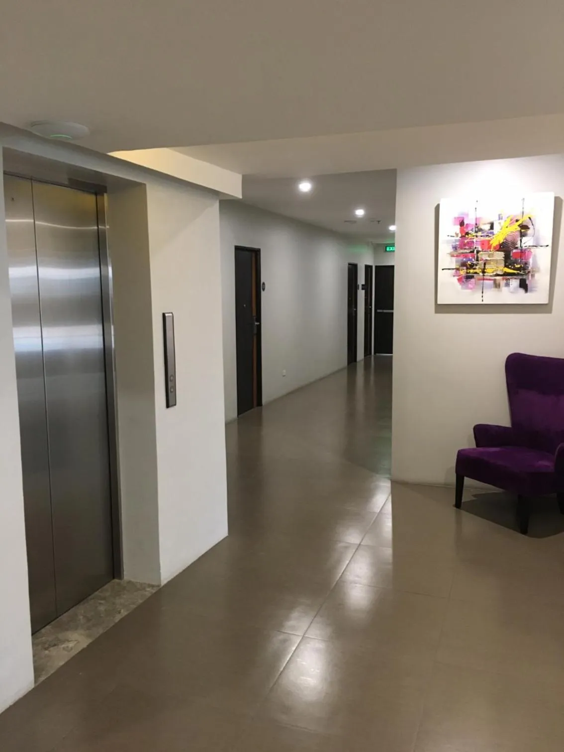 Decorative detail in 1A Express Hotel