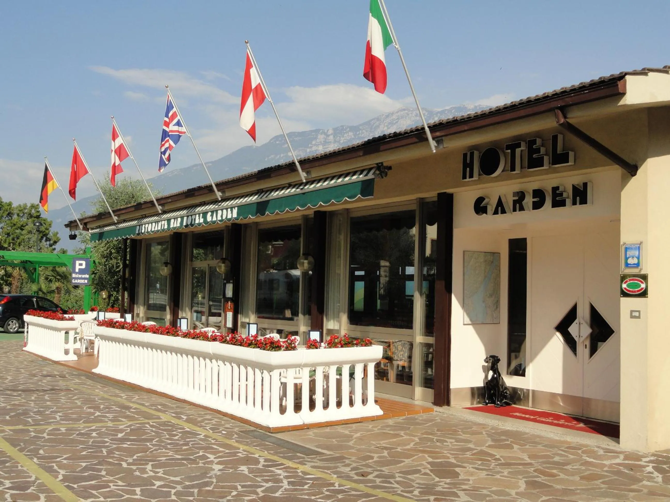 Facade/entrance in Hotel Garden