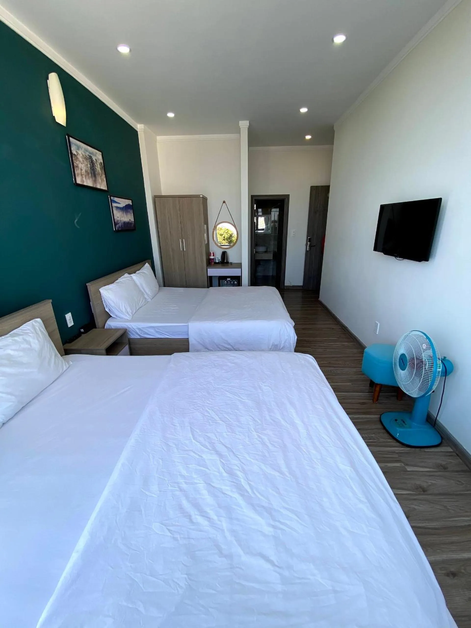 Communal lounge/ TV room, Bed in Dalat Memory Inn