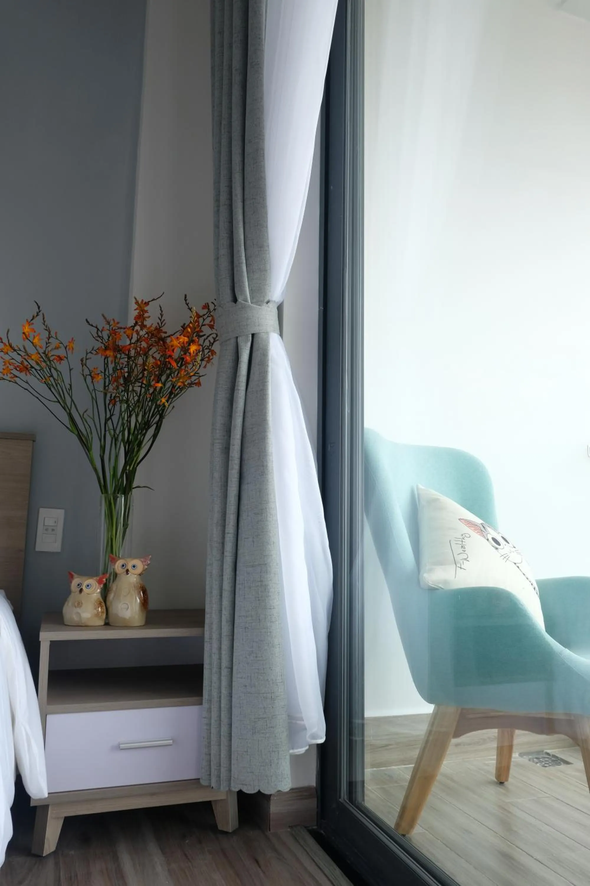 Living room, Bed in Dalat Memory Inn