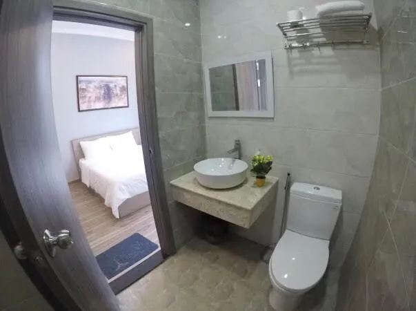 Shower in Dalat Memory Inn