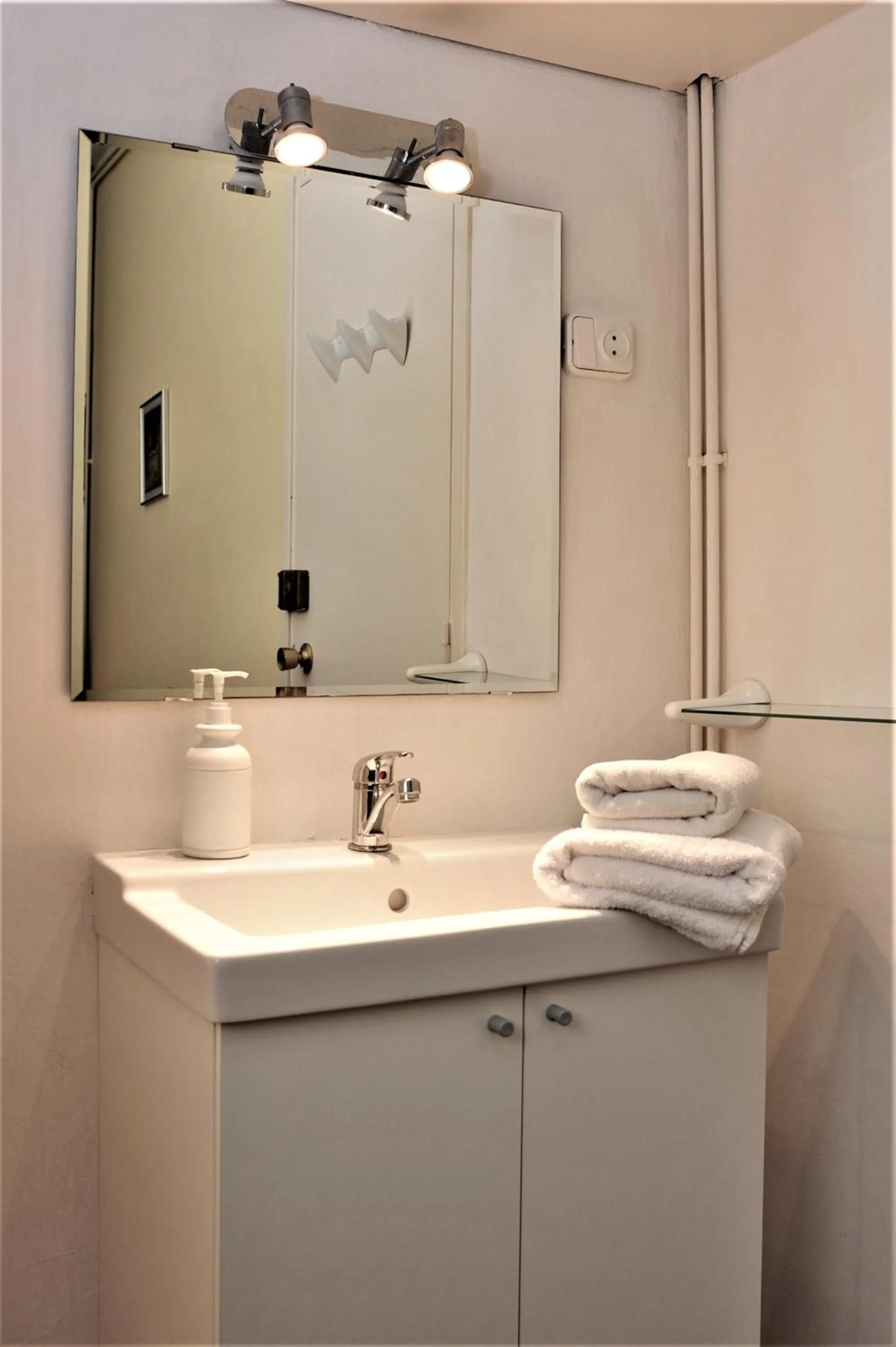 Decorative detail in Hostal Bejar