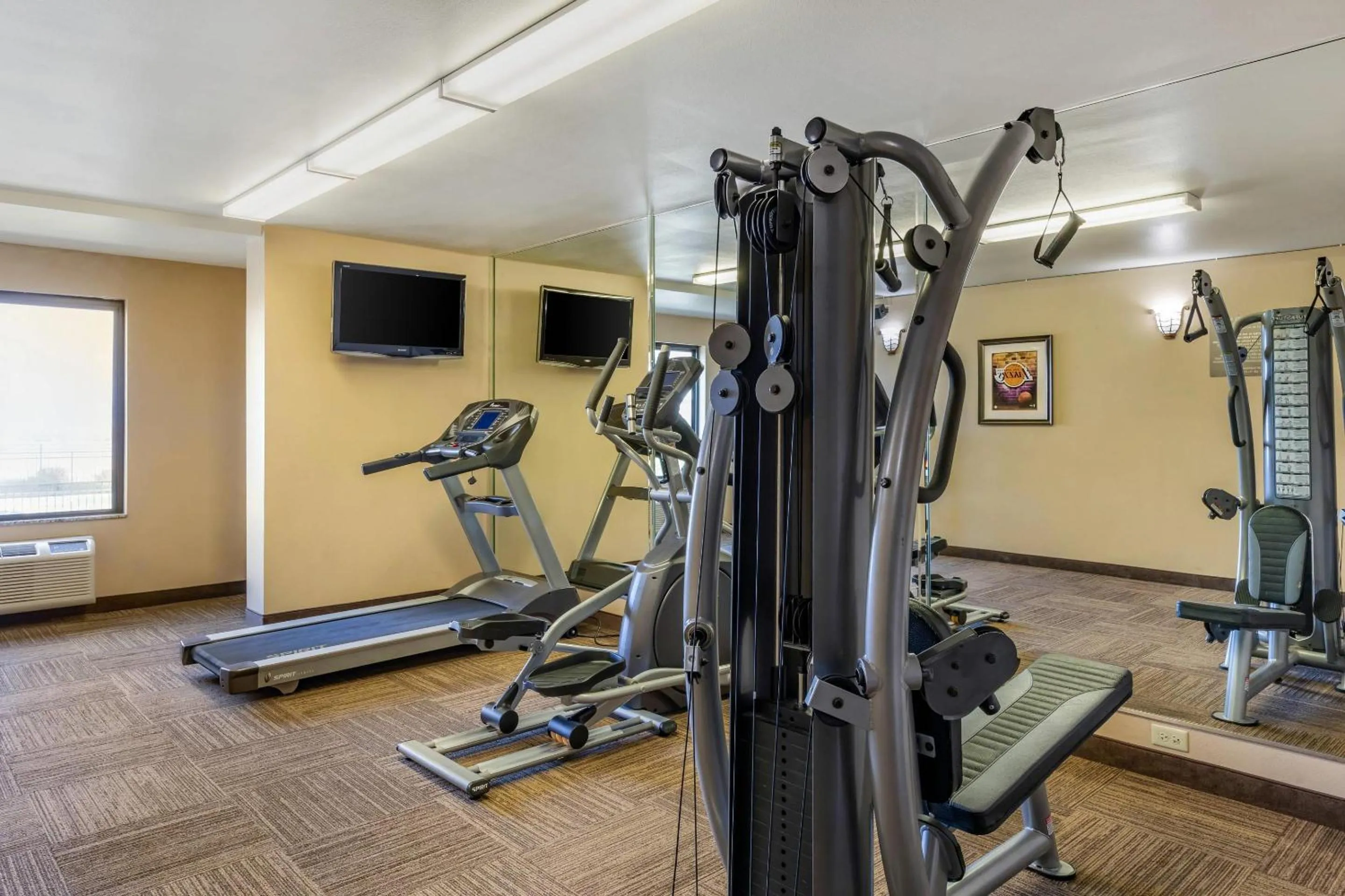 Fitness centre/facilities in Comfort Inn & Suites Colton