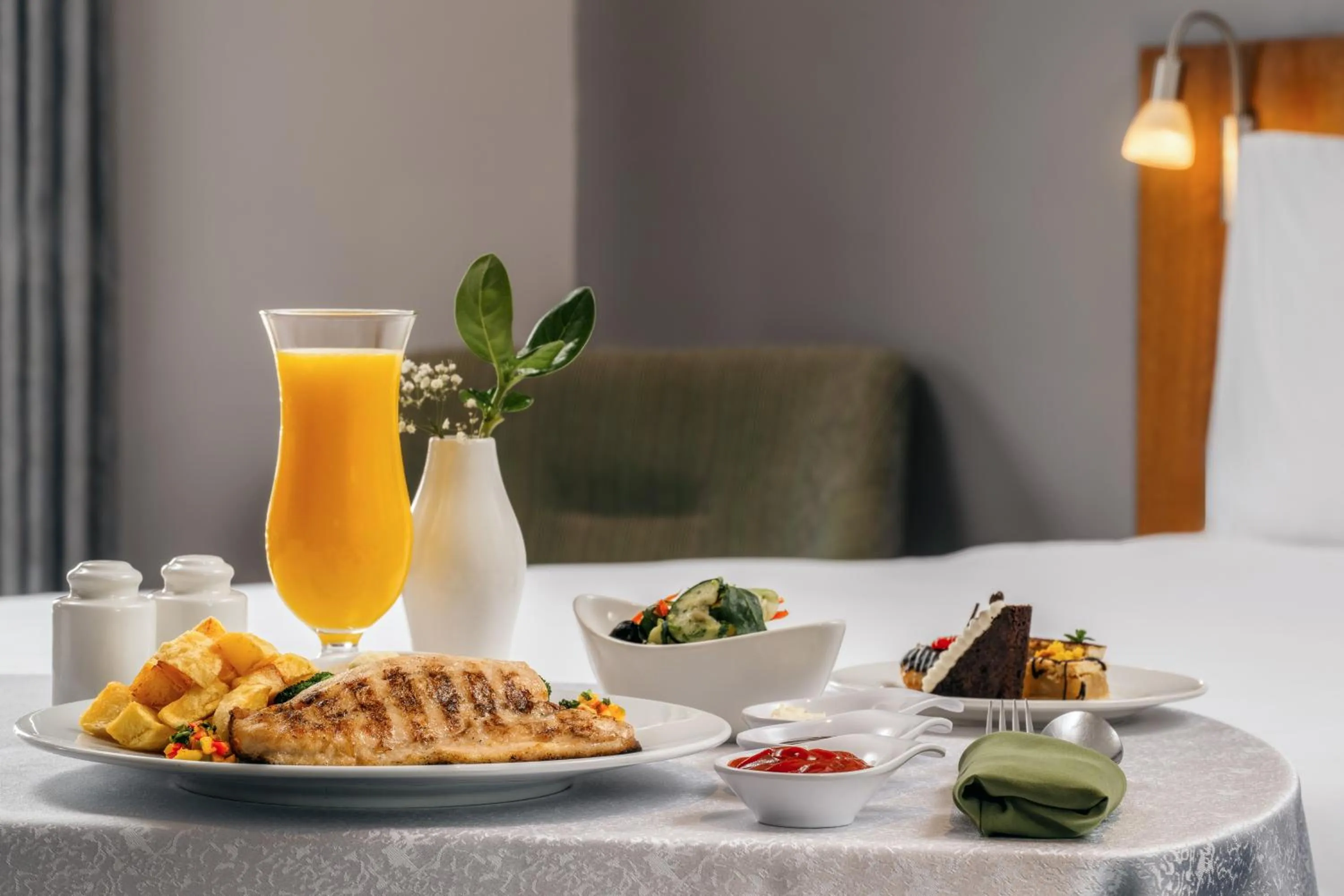 Food in Holiday Inn - Nairobi Two Rivers Mall by IHG