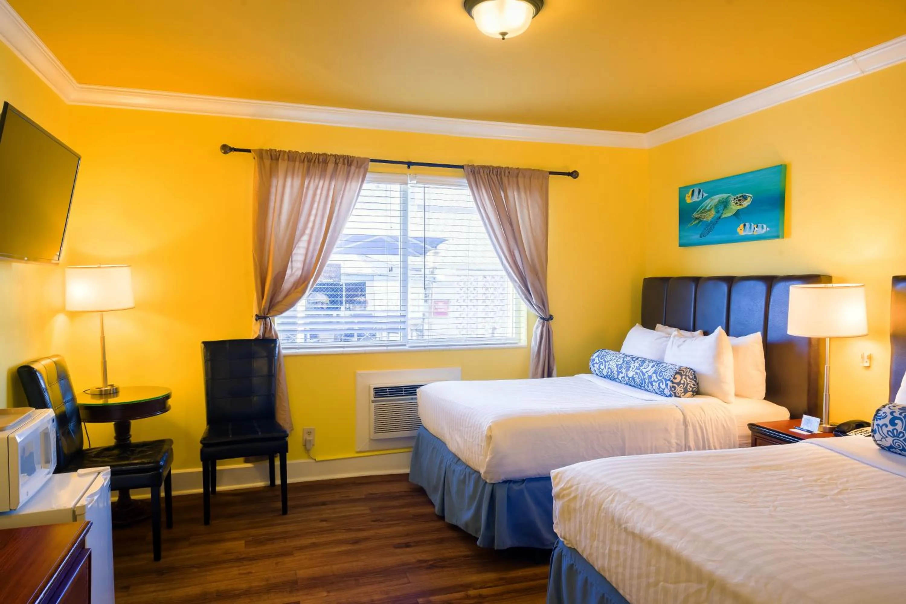 Photo of the whole room, Bed in Pegasus International Hotel