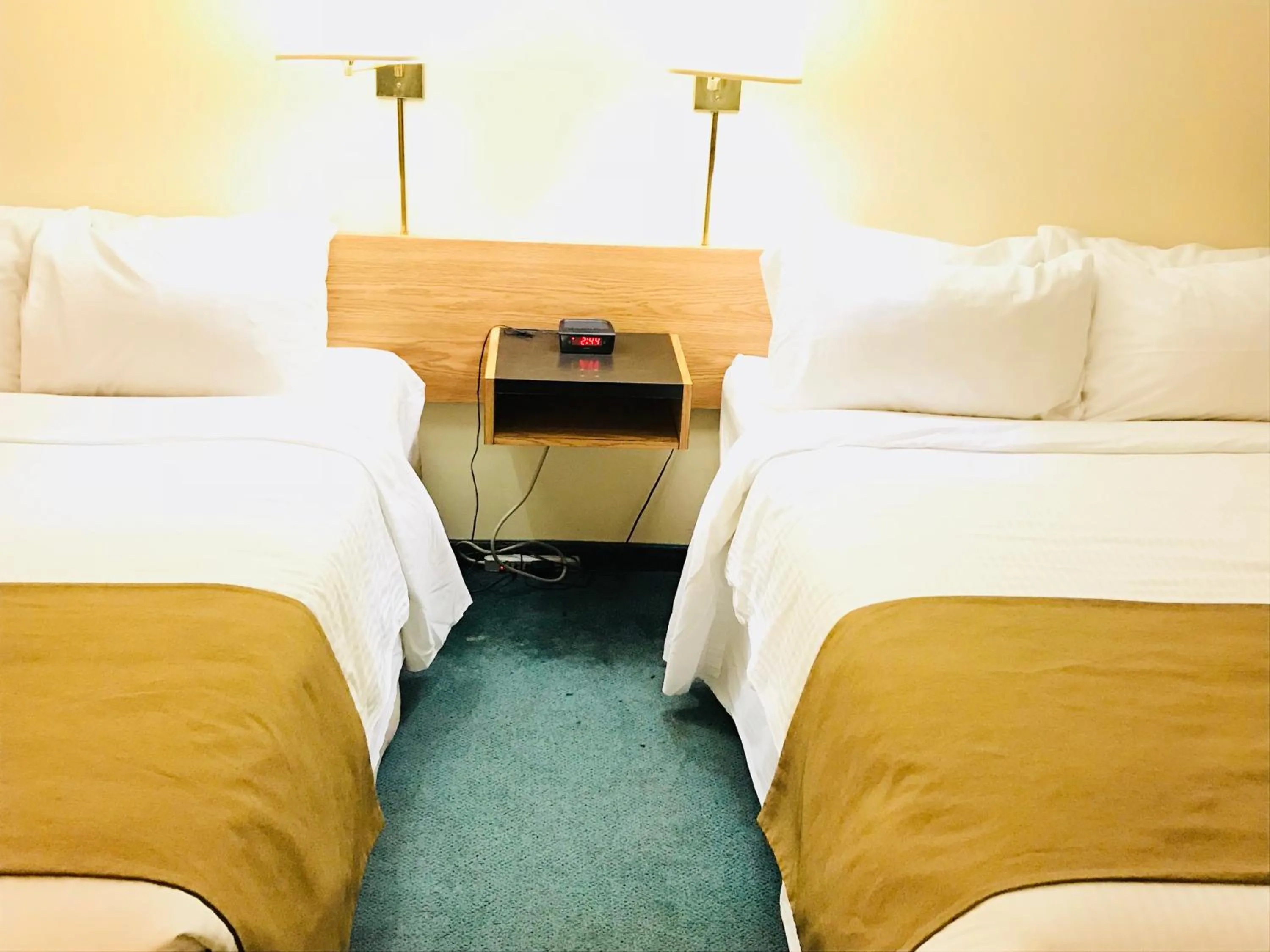 Bed in Northern Star Hotel & Convention Center