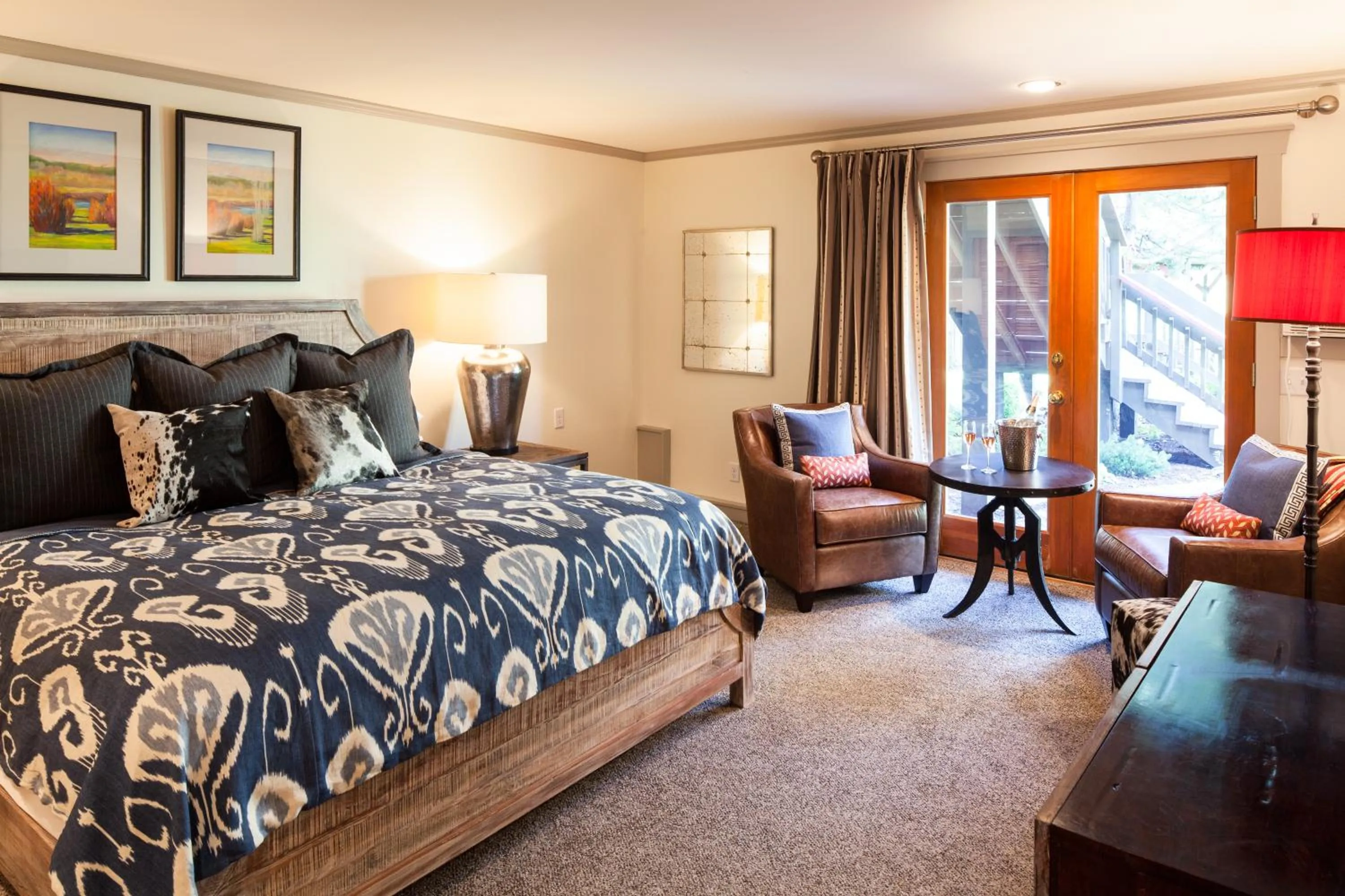 Bedroom, Bed in Inn on The Creek