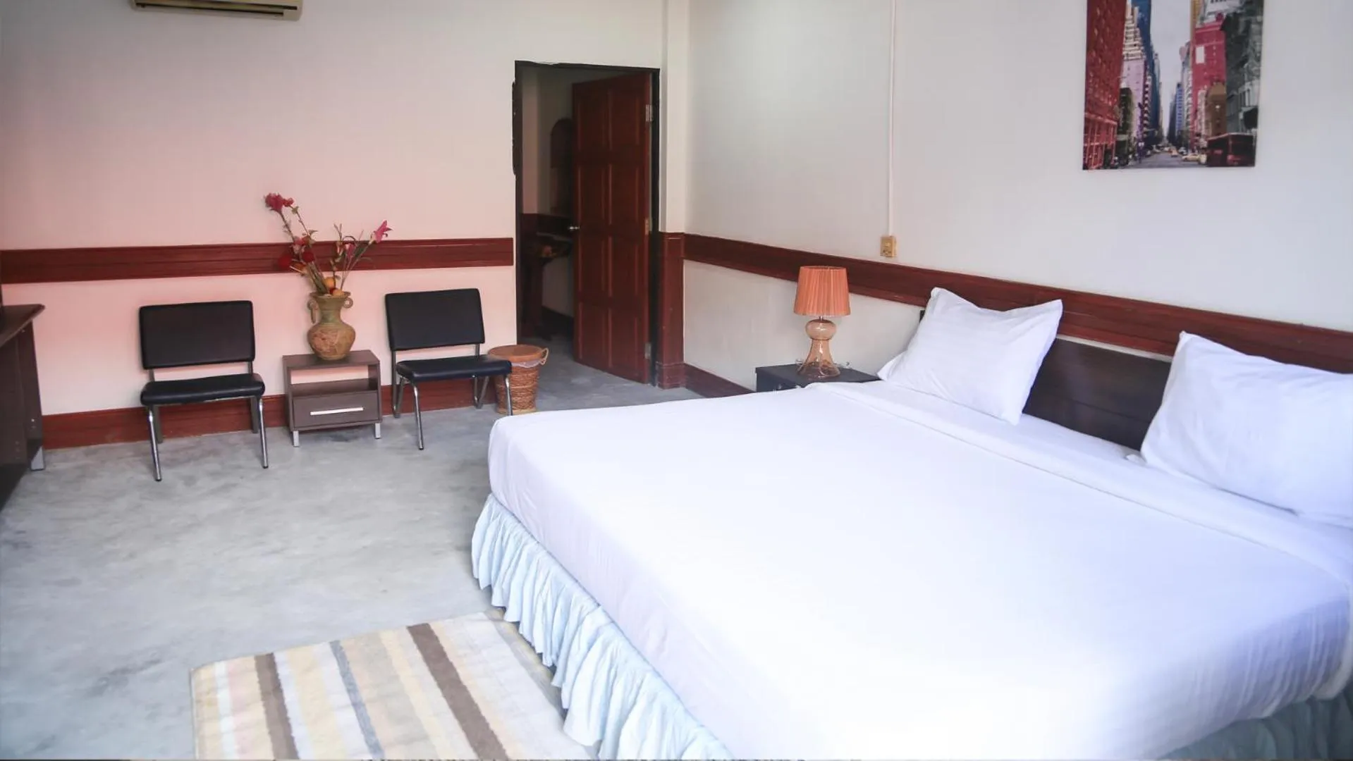 Bed in Kata Leaf Resort Phuket -