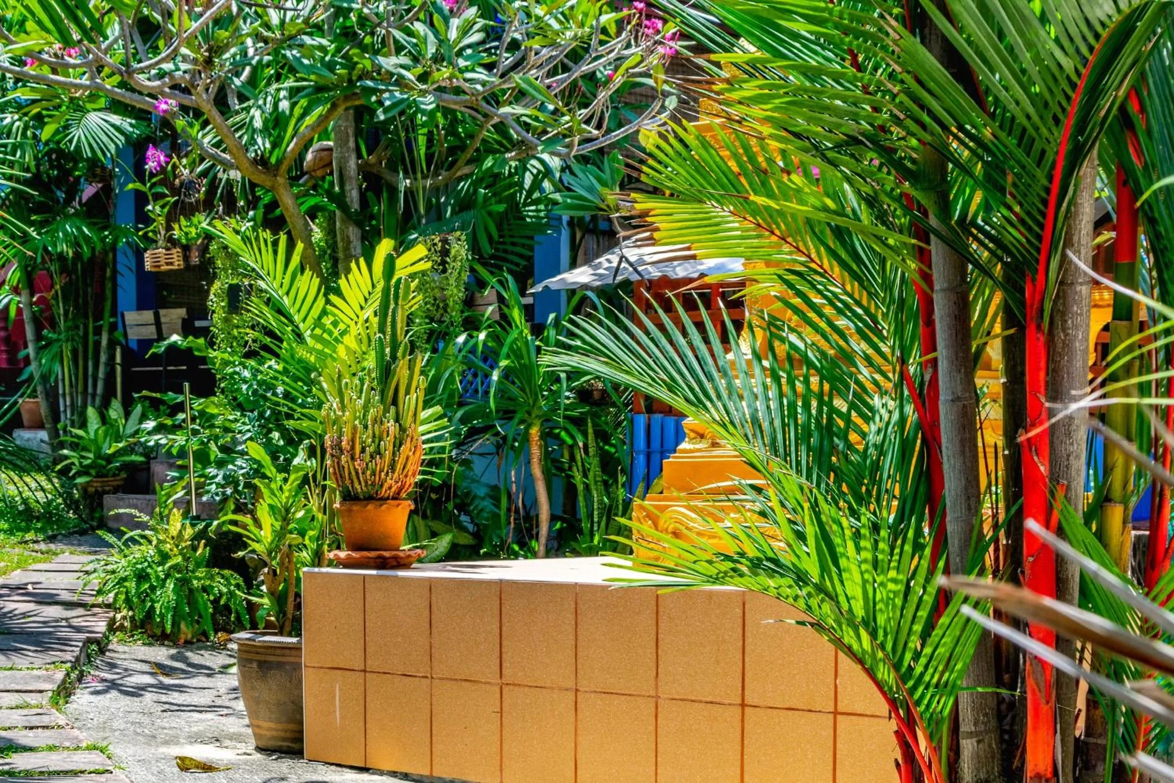 Garden in Kata Leaf Resort Phuket -