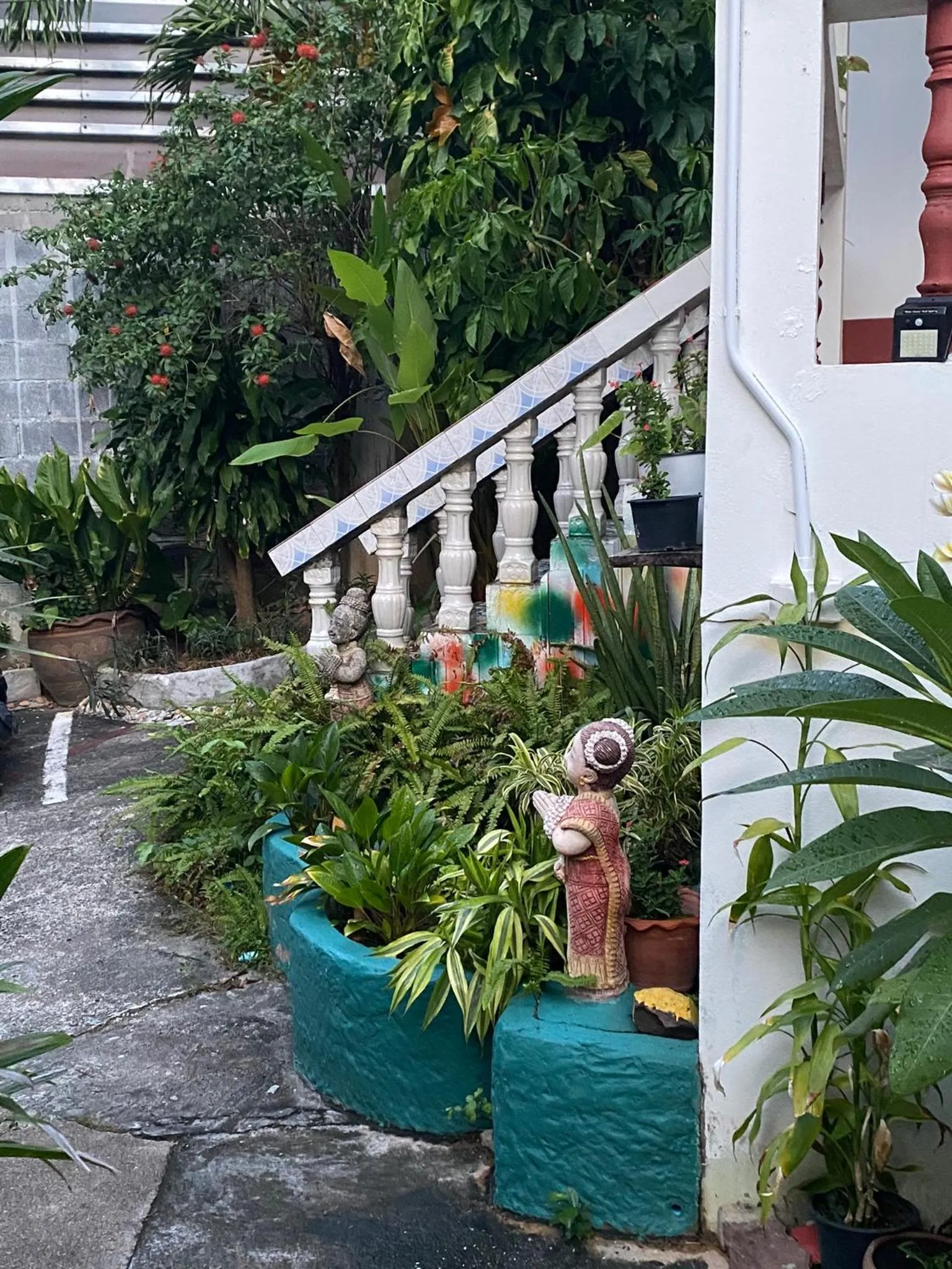 Garden in Kata Leaf Resort Phuket -