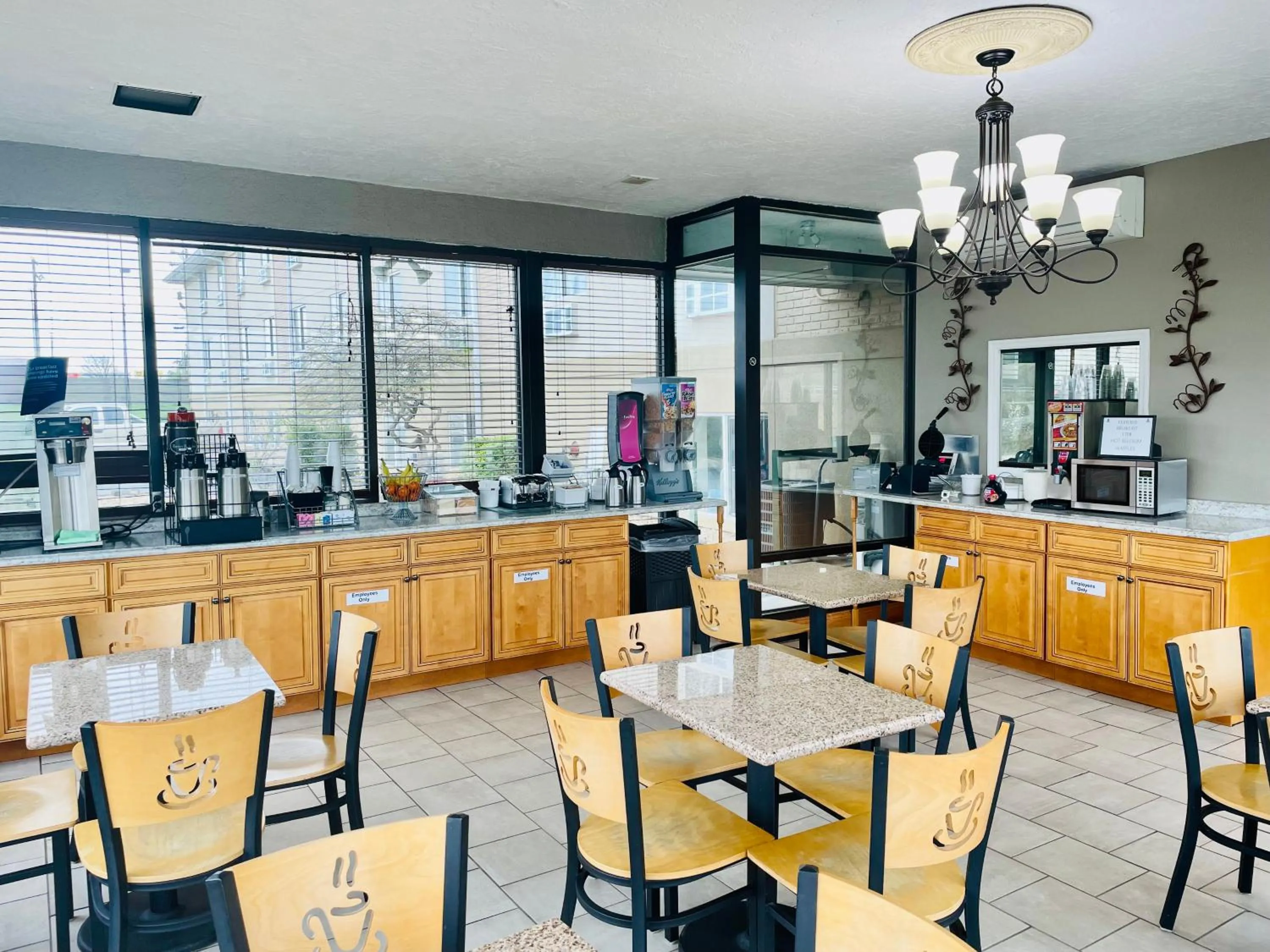 Breakfast in Super 8 by Wyndham Corbin KY