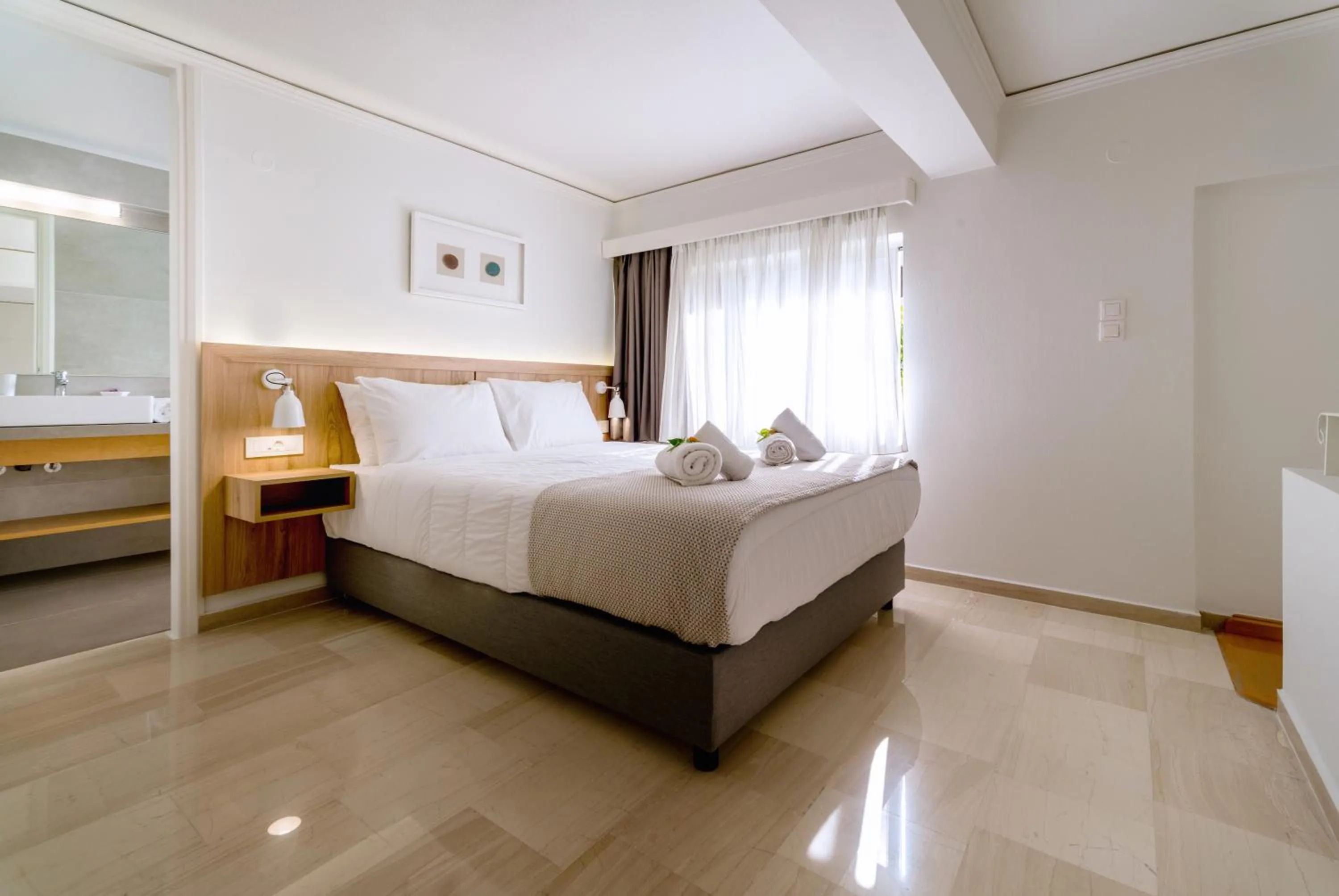 Bedroom, Bed in Lotus Hotel Apartments