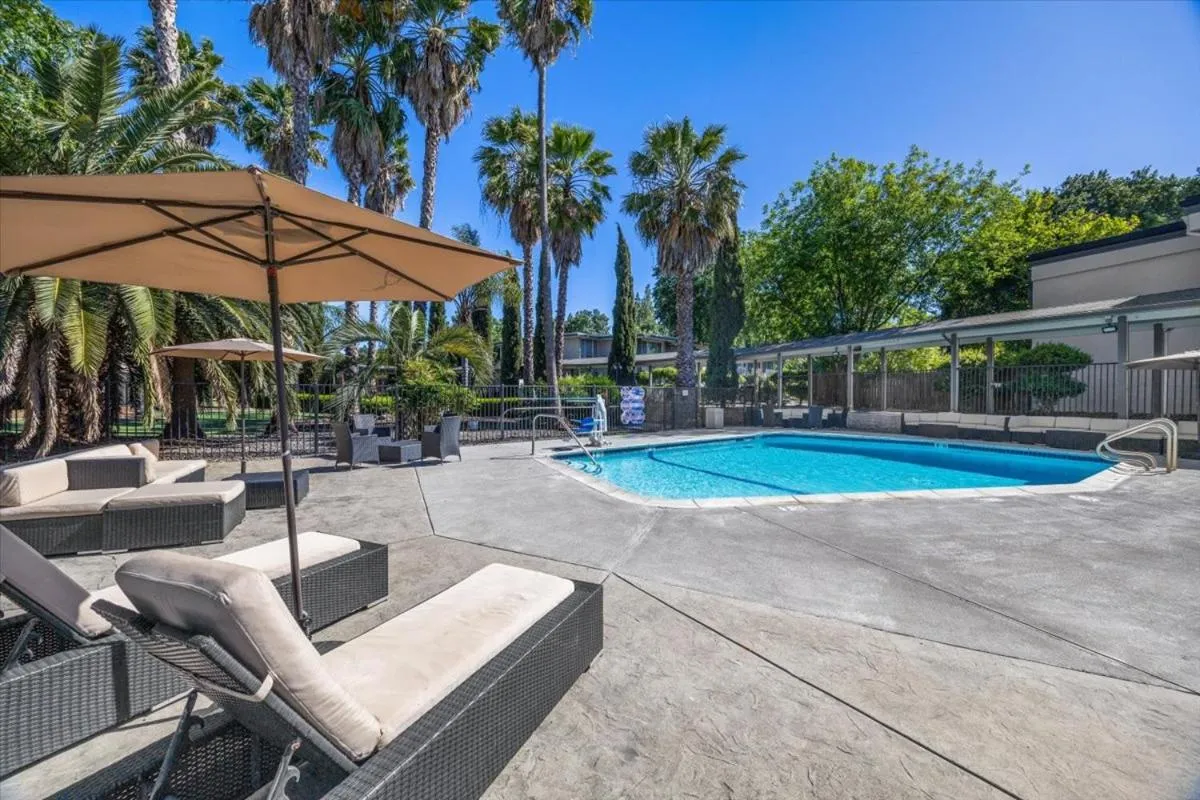 Prodigy Hotel, a Days Inn by Wyndham