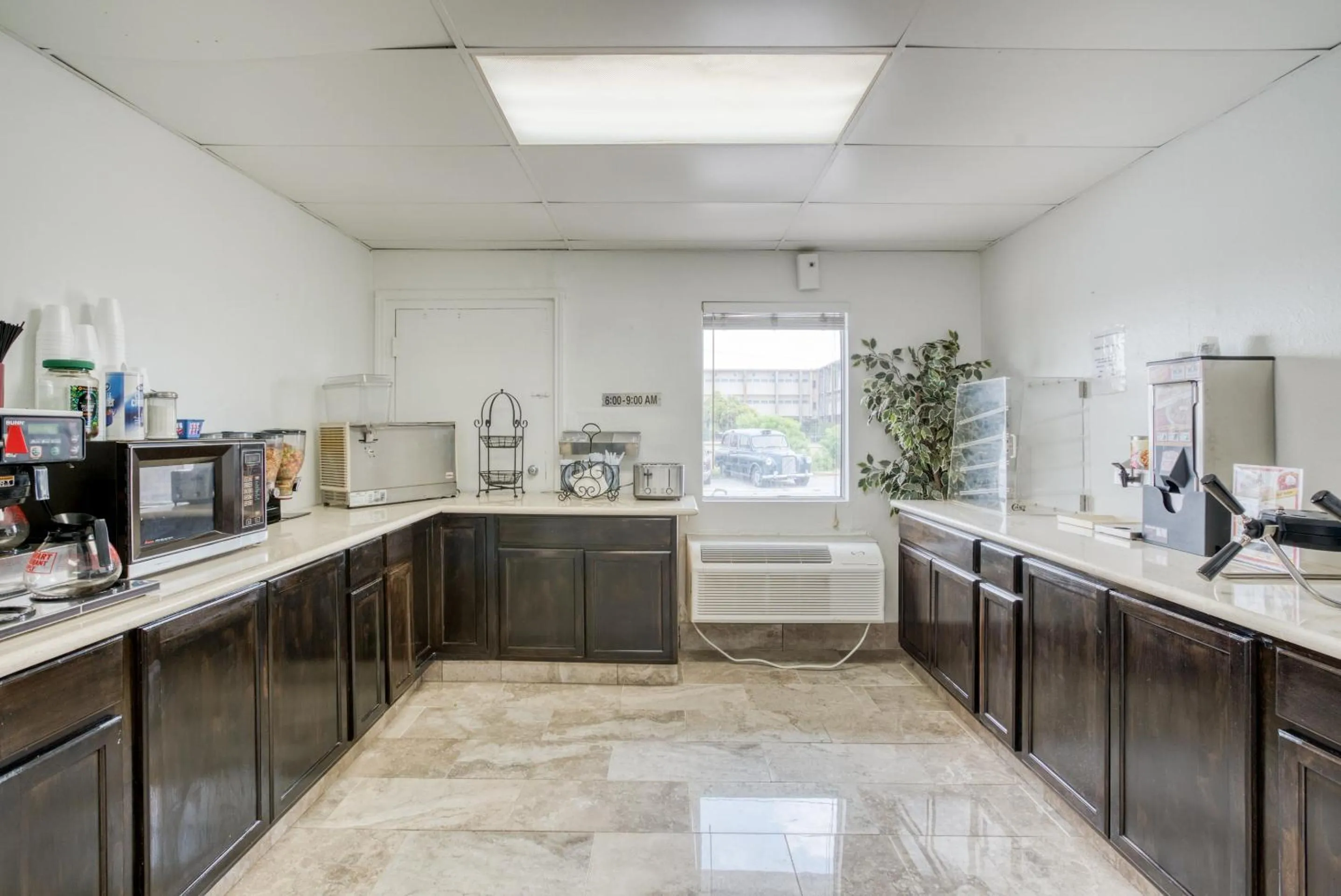 Breakfast in OYO Hotel San Antonio Lackland Air Force Base West