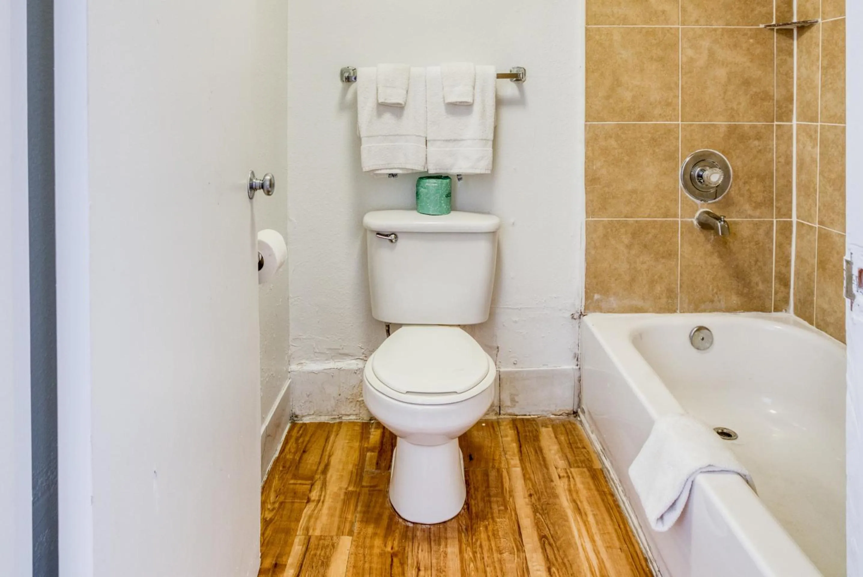 Bedroom in OYO Hotel San Antonio Lackland Air Force Base West