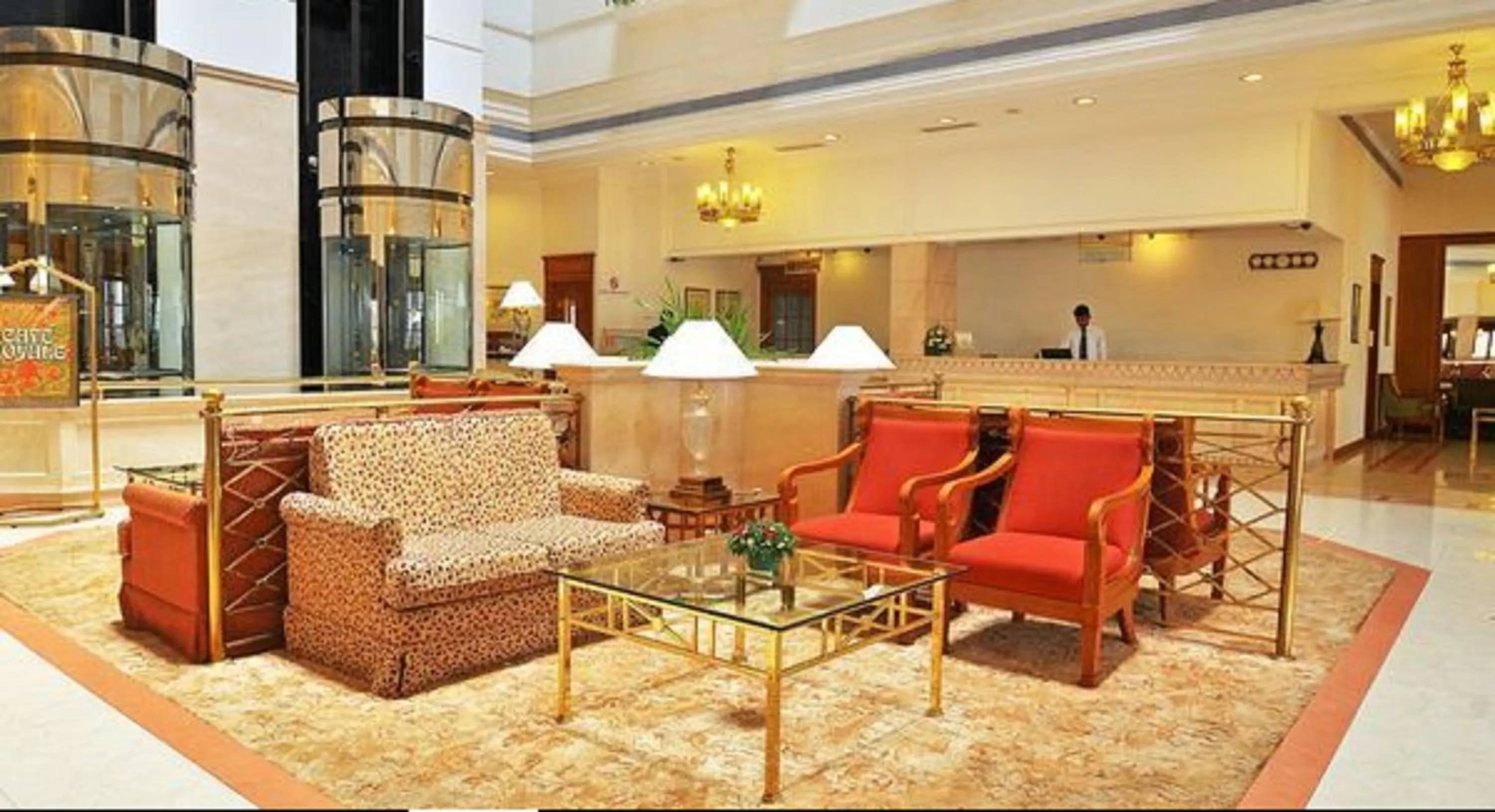 Lobby or reception in Abad Atrium