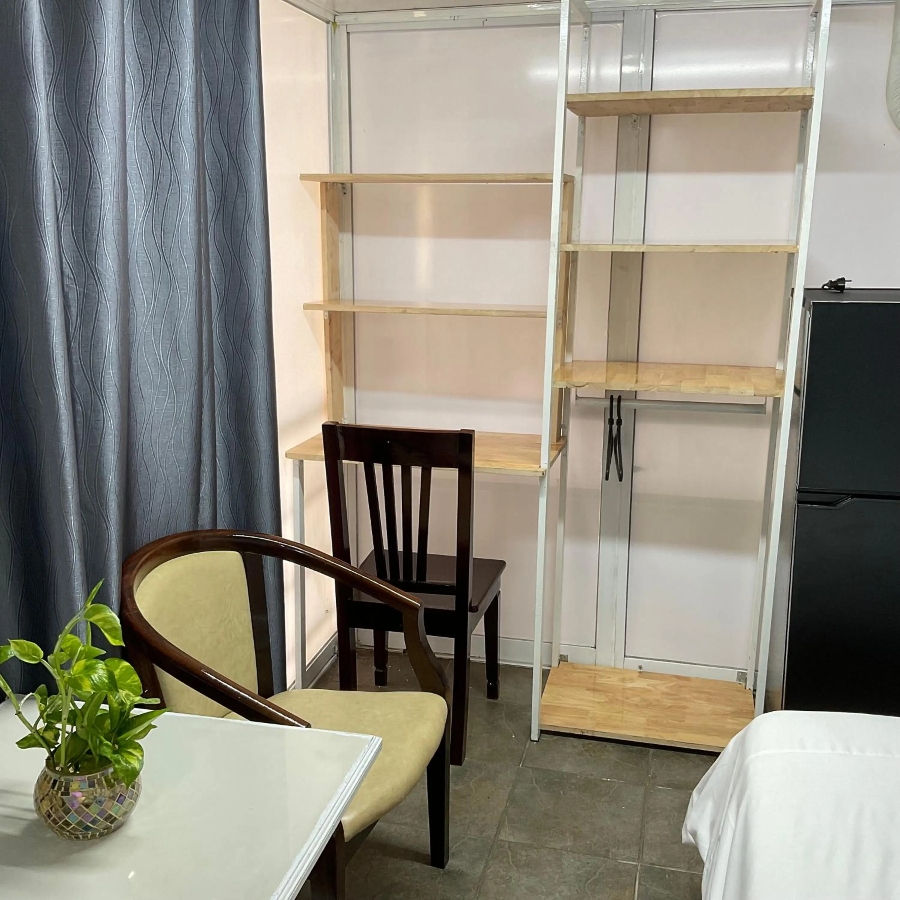 Khách sạn Minh Châu - Hòa Hưng