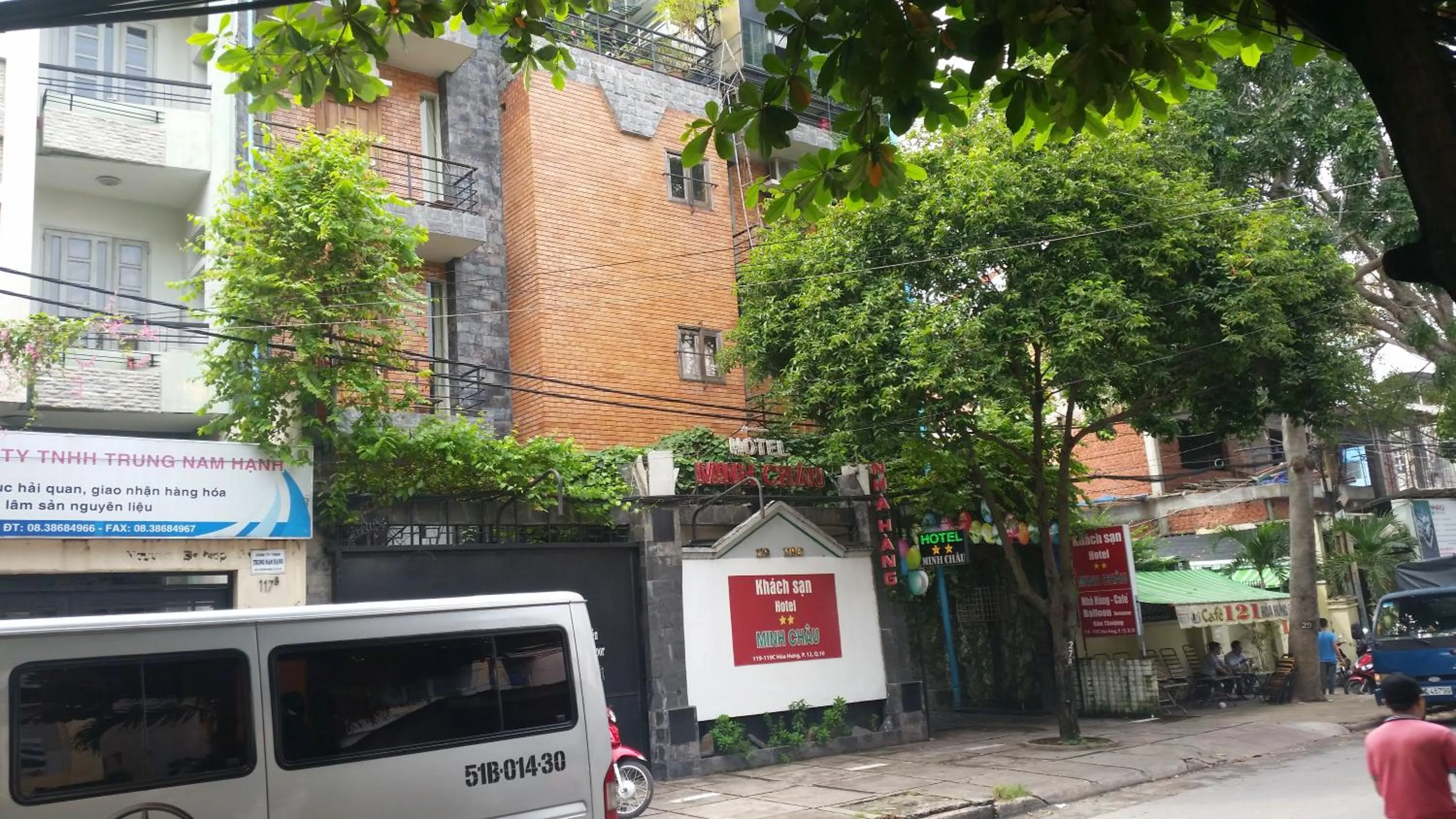 Property building in Khách sạn Minh Châu - Hòa Hưng