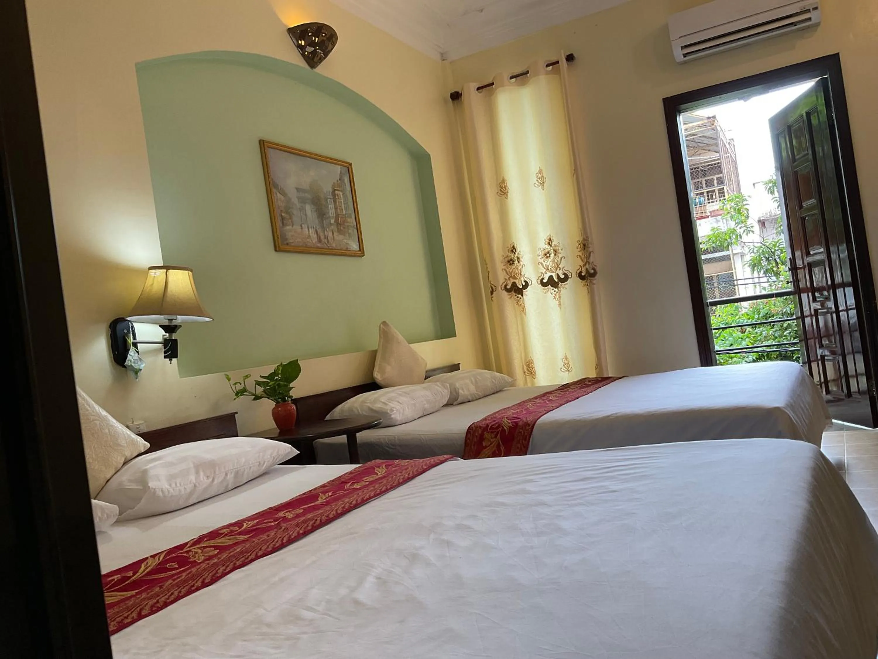 Bed in Khách sạn Minh Châu - Hòa Hưng