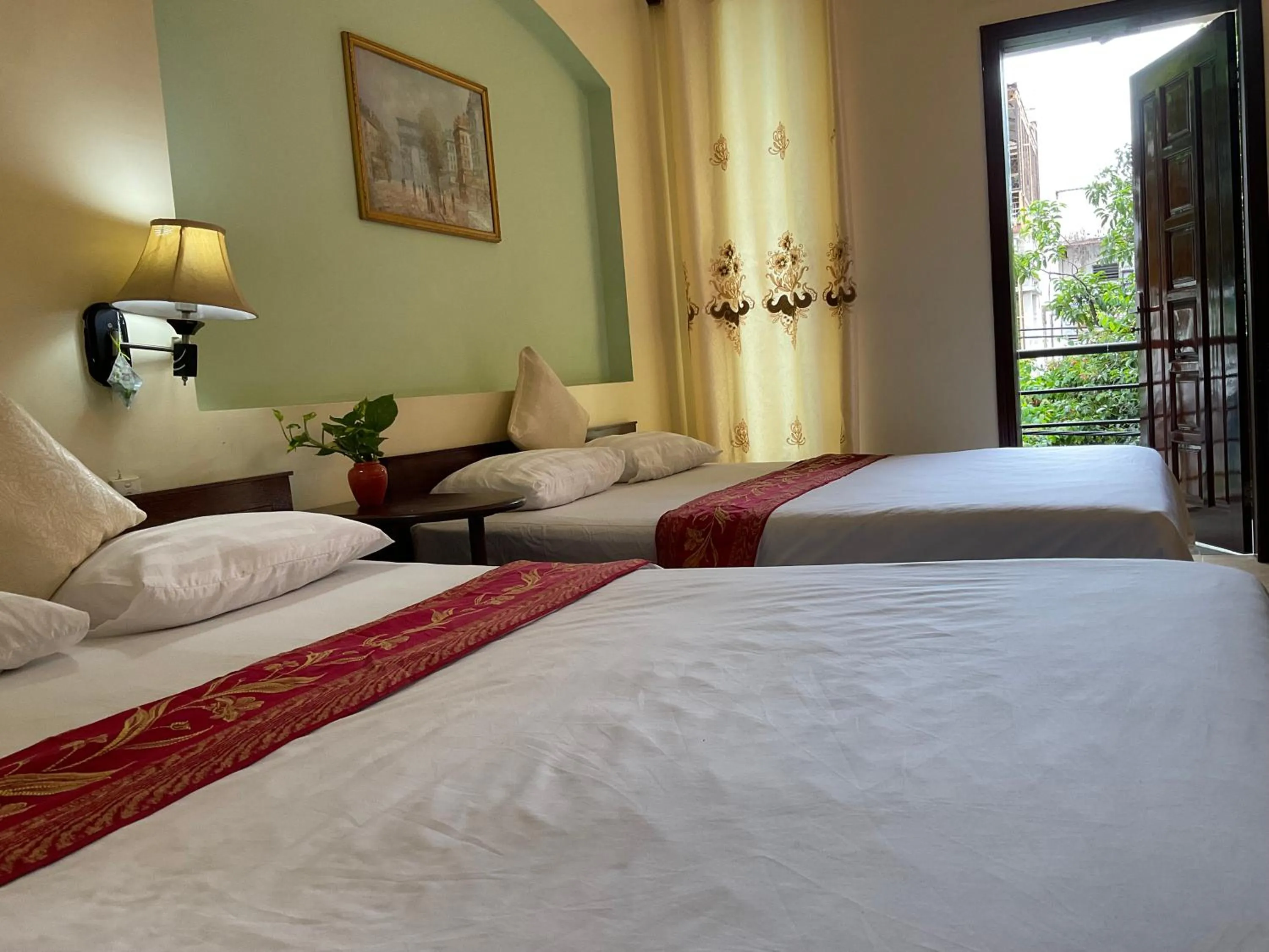 Bed in Khách sạn Minh Châu - Hòa Hưng