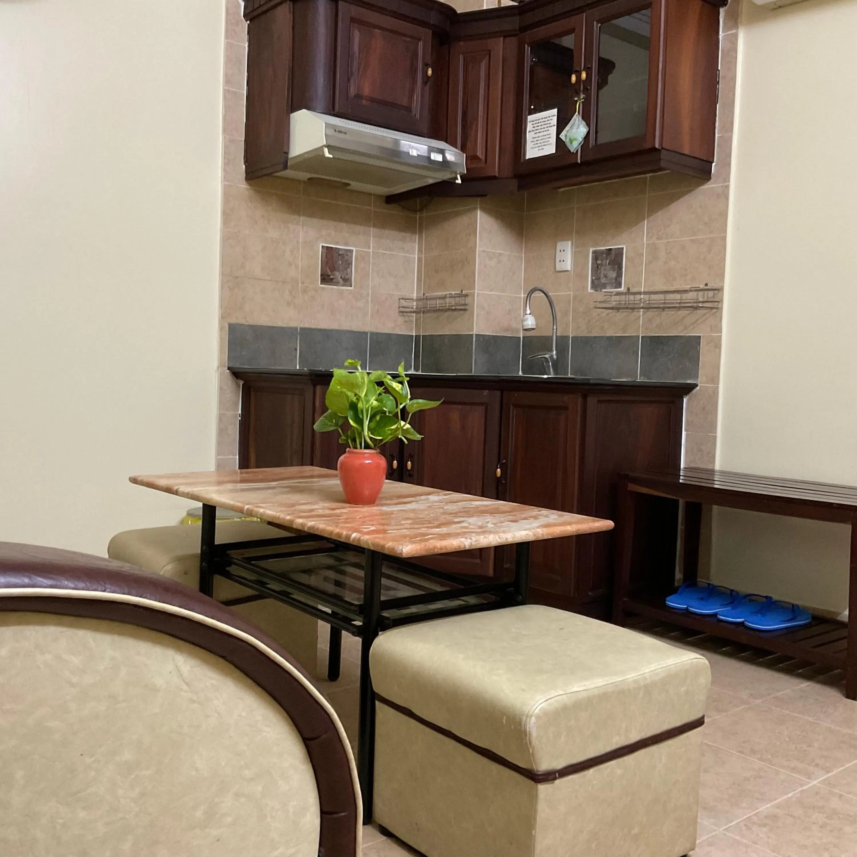 Khách sạn Minh Châu - Hòa Hưng