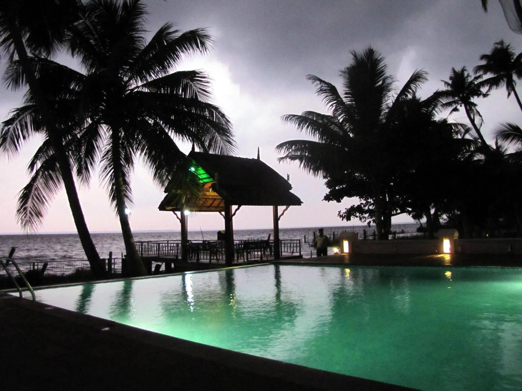 Swimming pool in Abad Whispering Palms