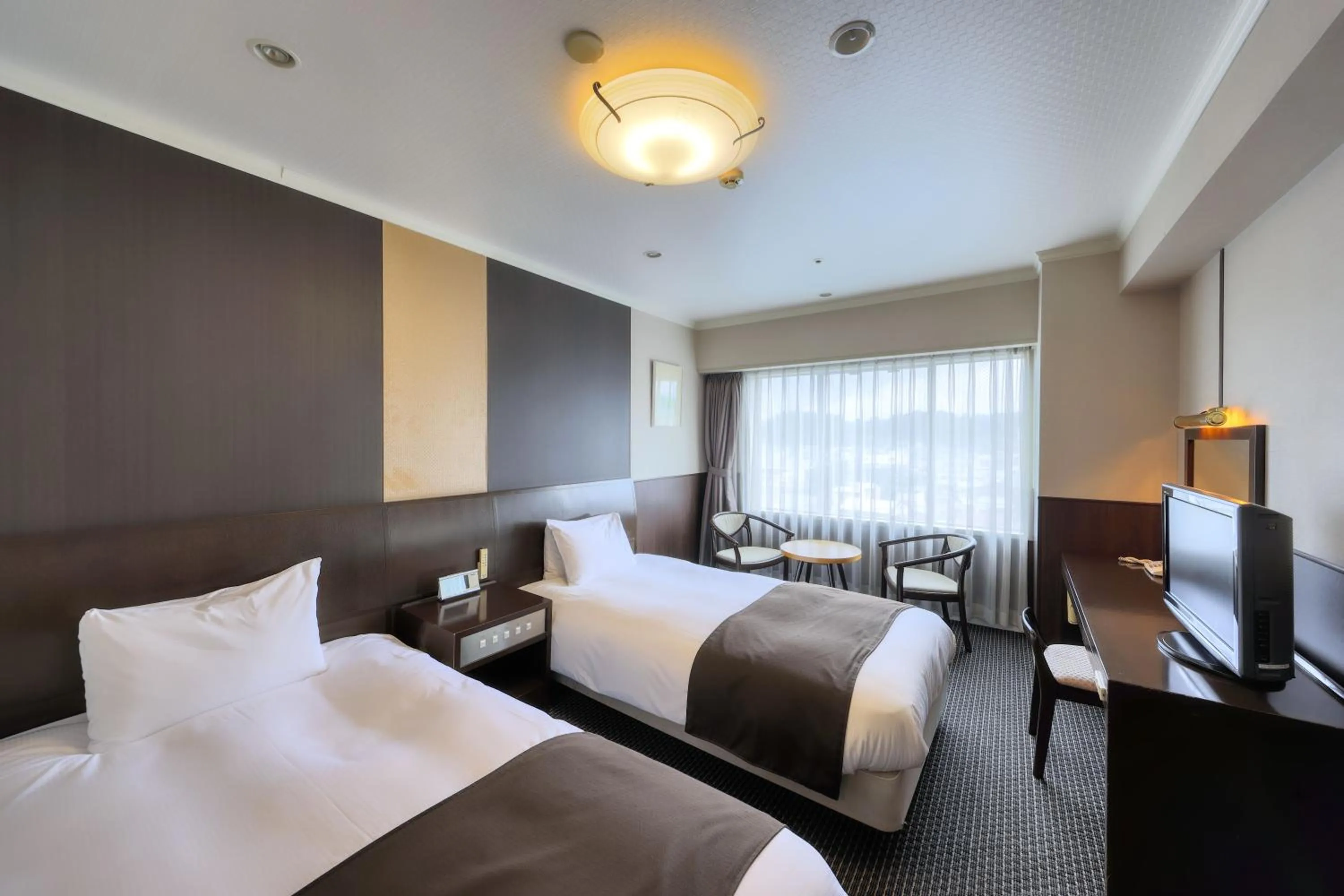 Photo of the whole room, Bed in Hida Takayama Onsen Hida Hotel Plaza