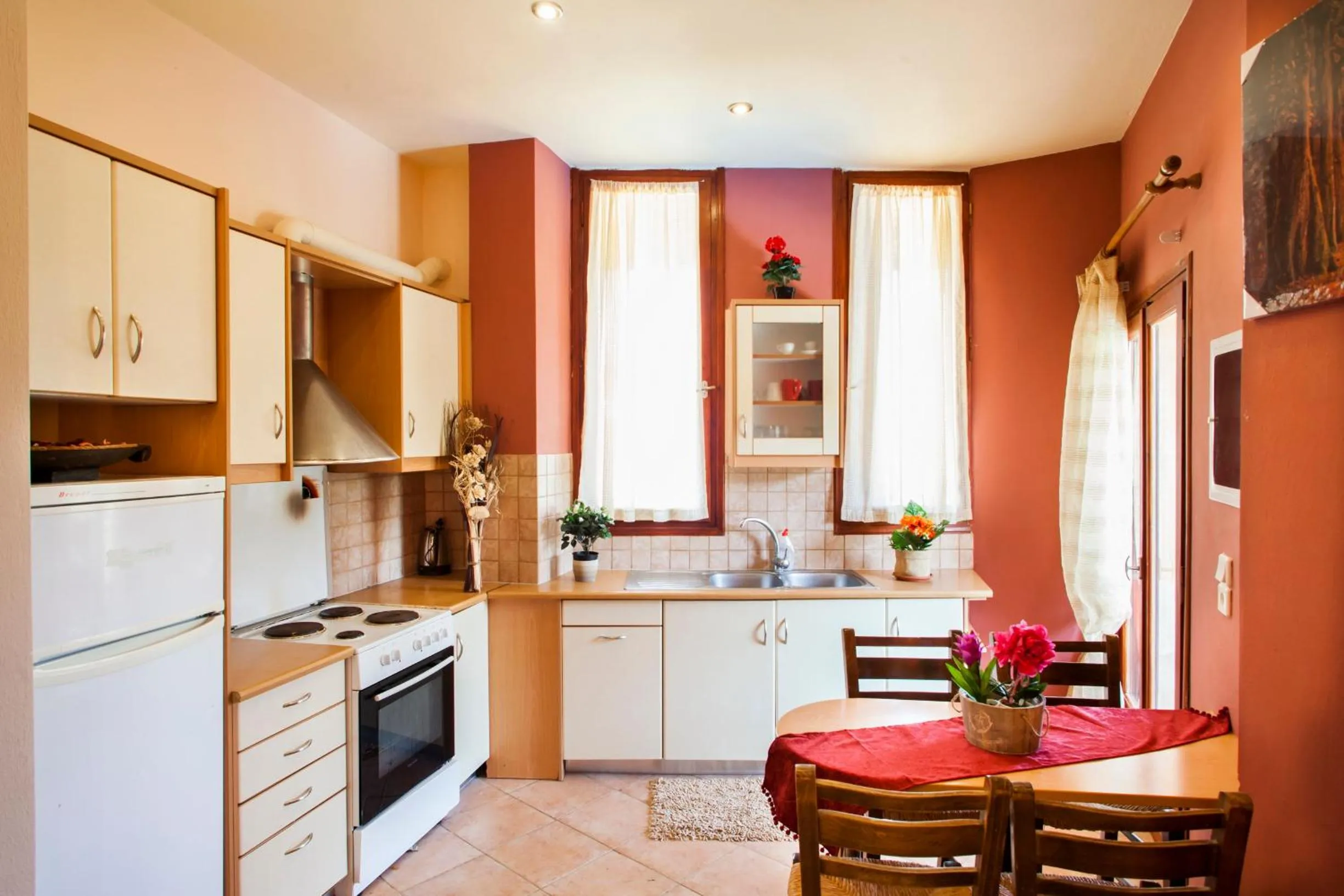 Kitchen or kitchenette in Estate Kares