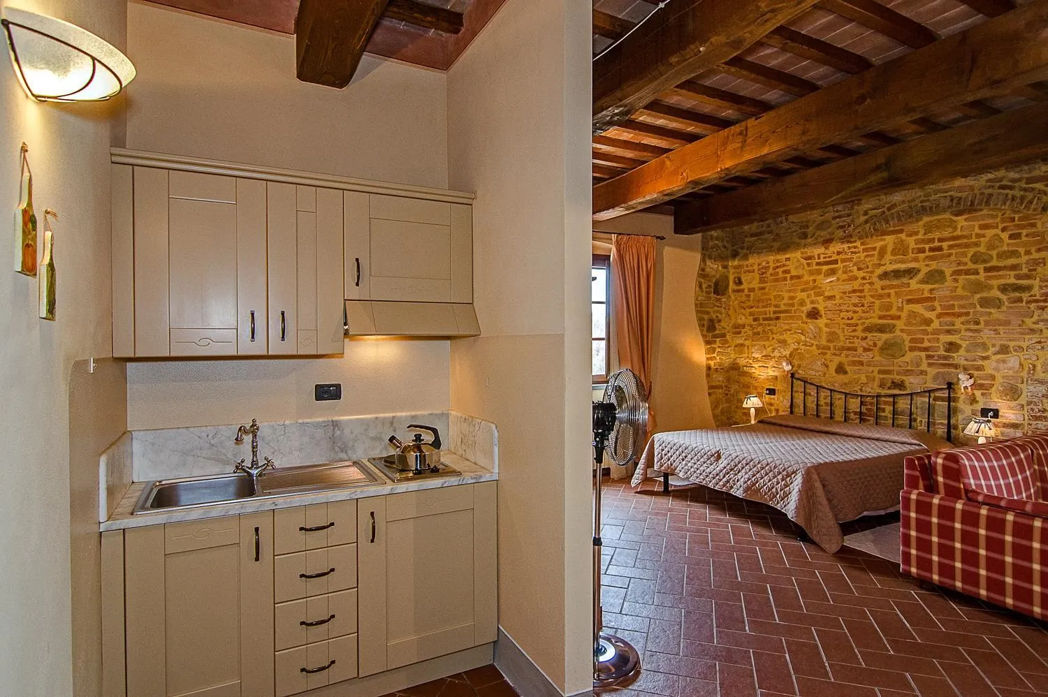 Photo of the whole room, Bed in Agriturismo Valliferone