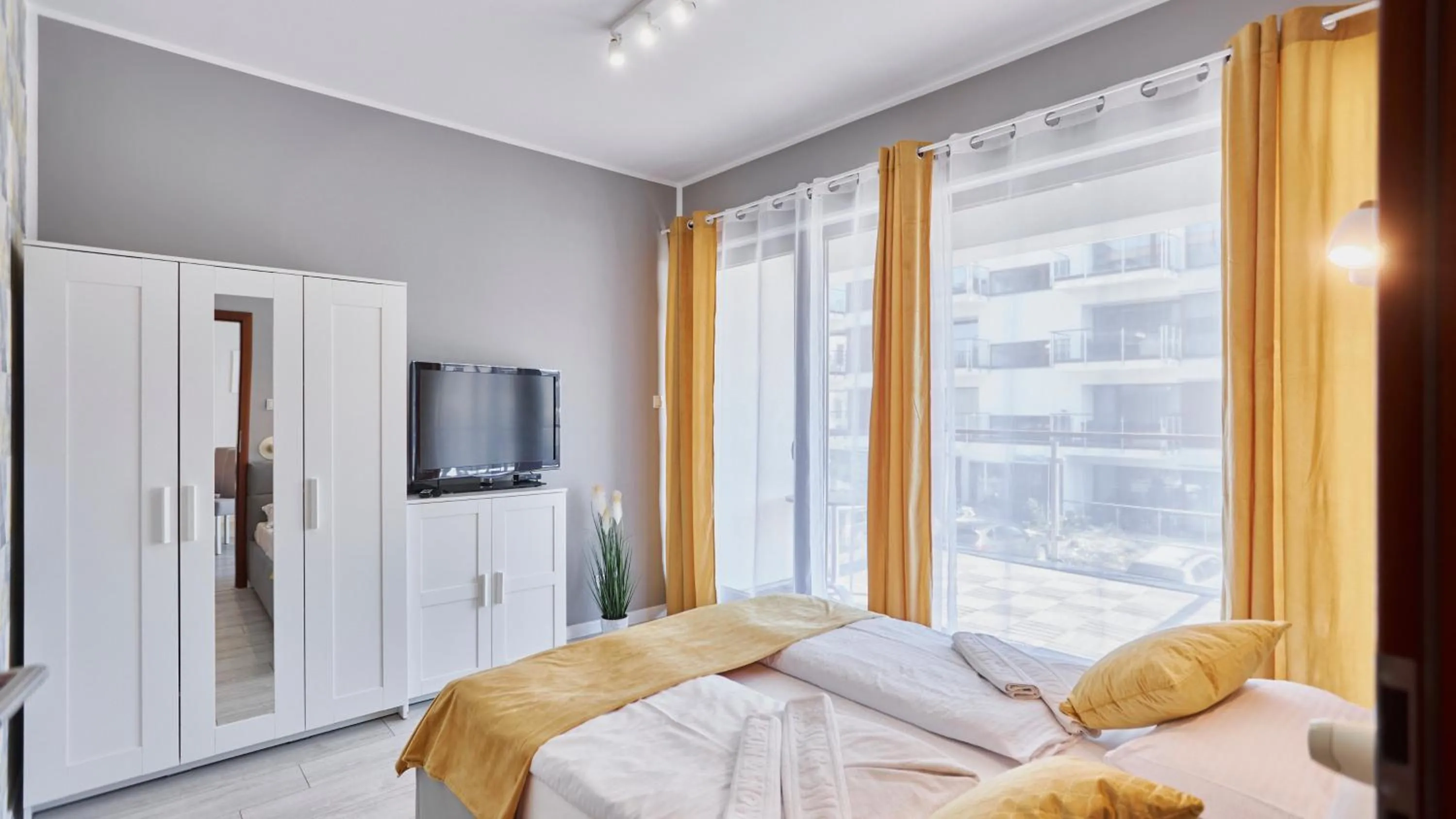 Bed in Plaża I, Sun & Snow