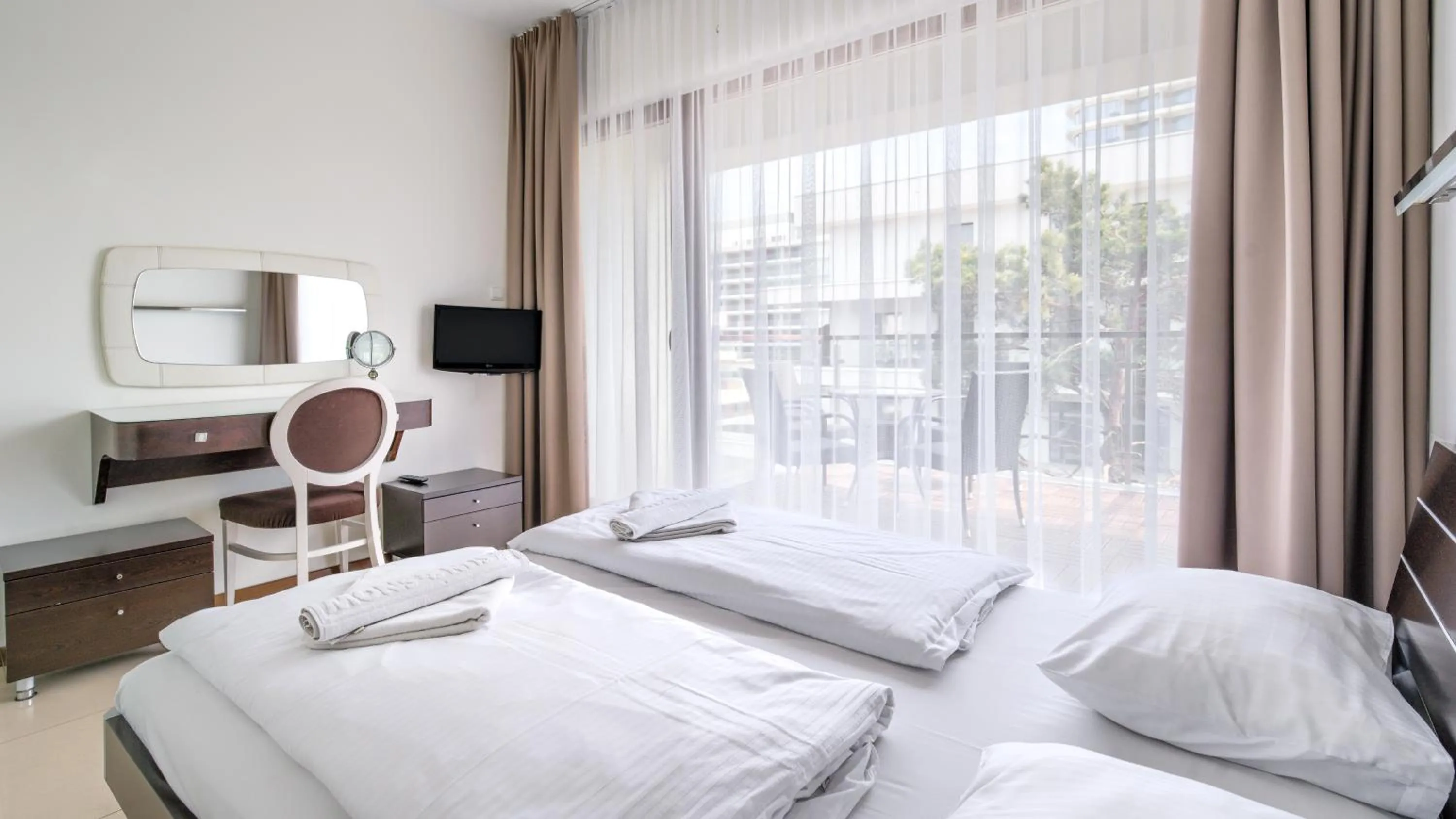 Bed in Plaża I, Sun & Snow