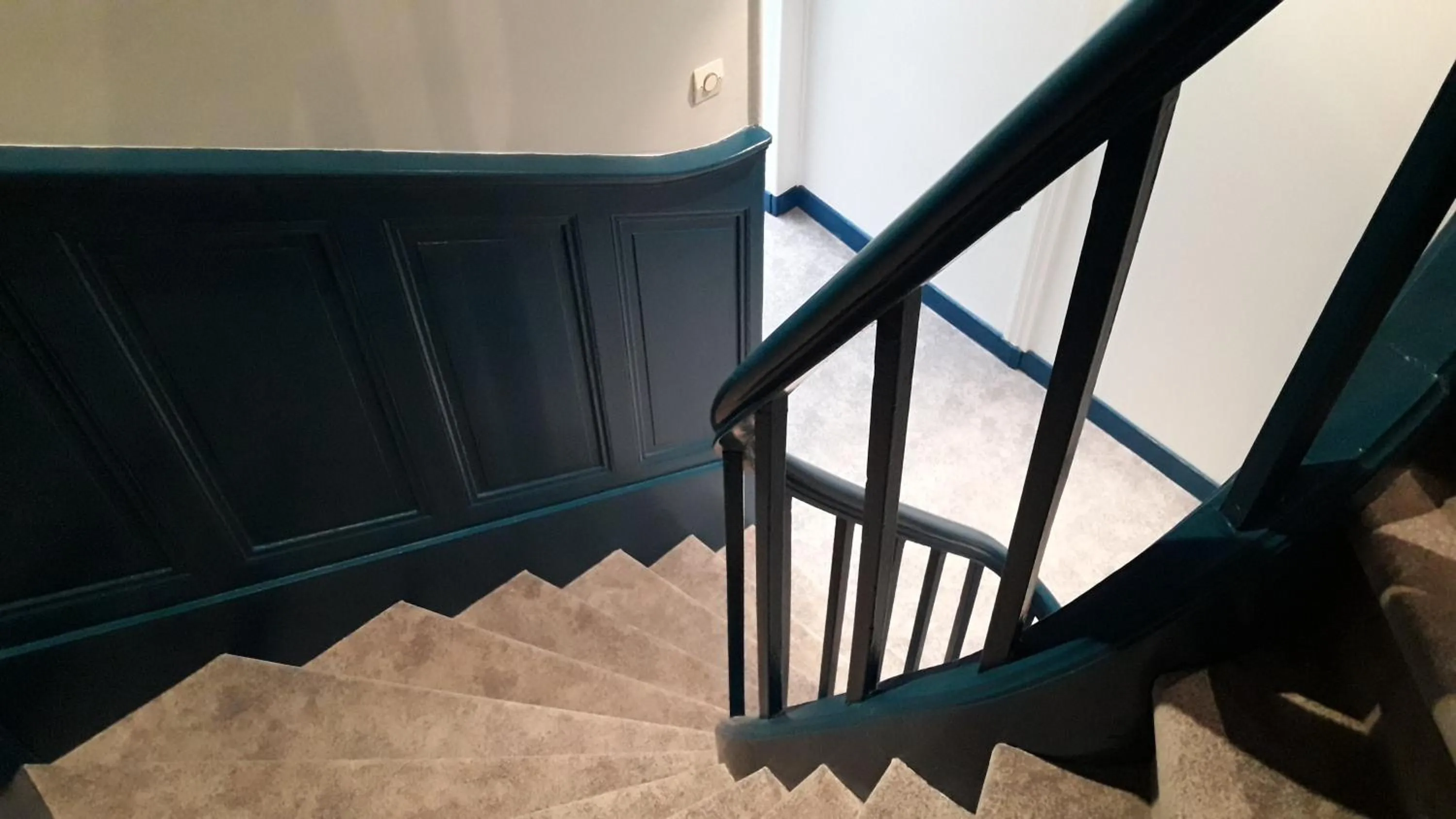 Property building in Logis Hôtel Lafayette Rochefort France