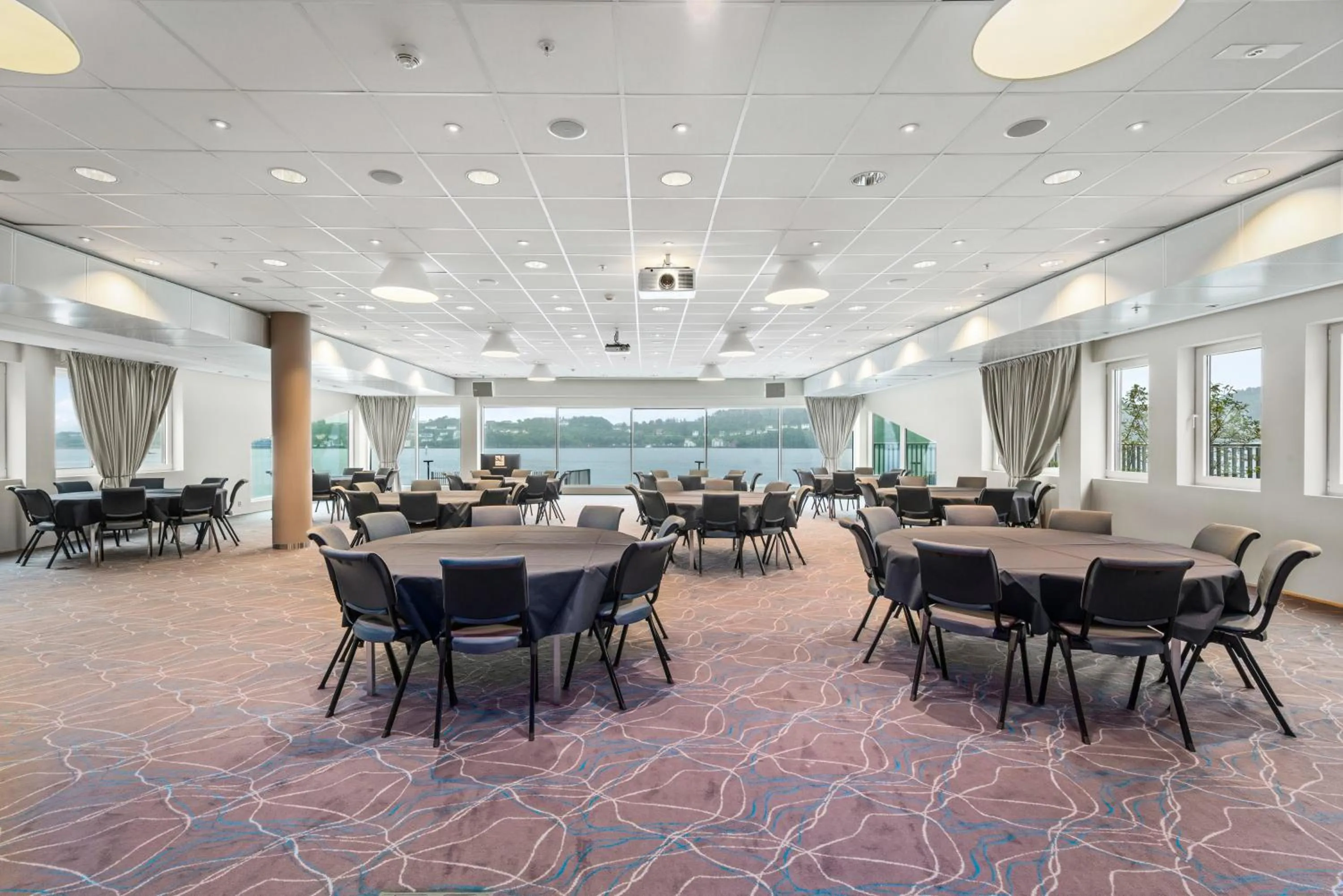 Quality Hotel Waterfront