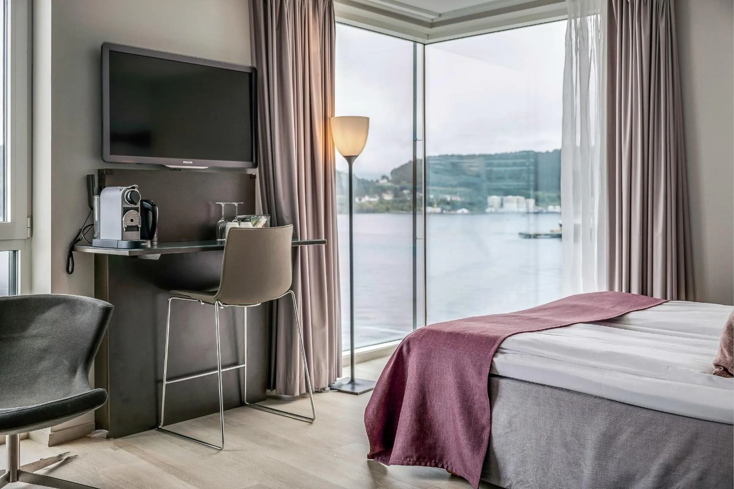 Bed in Quality Hotel Waterfront