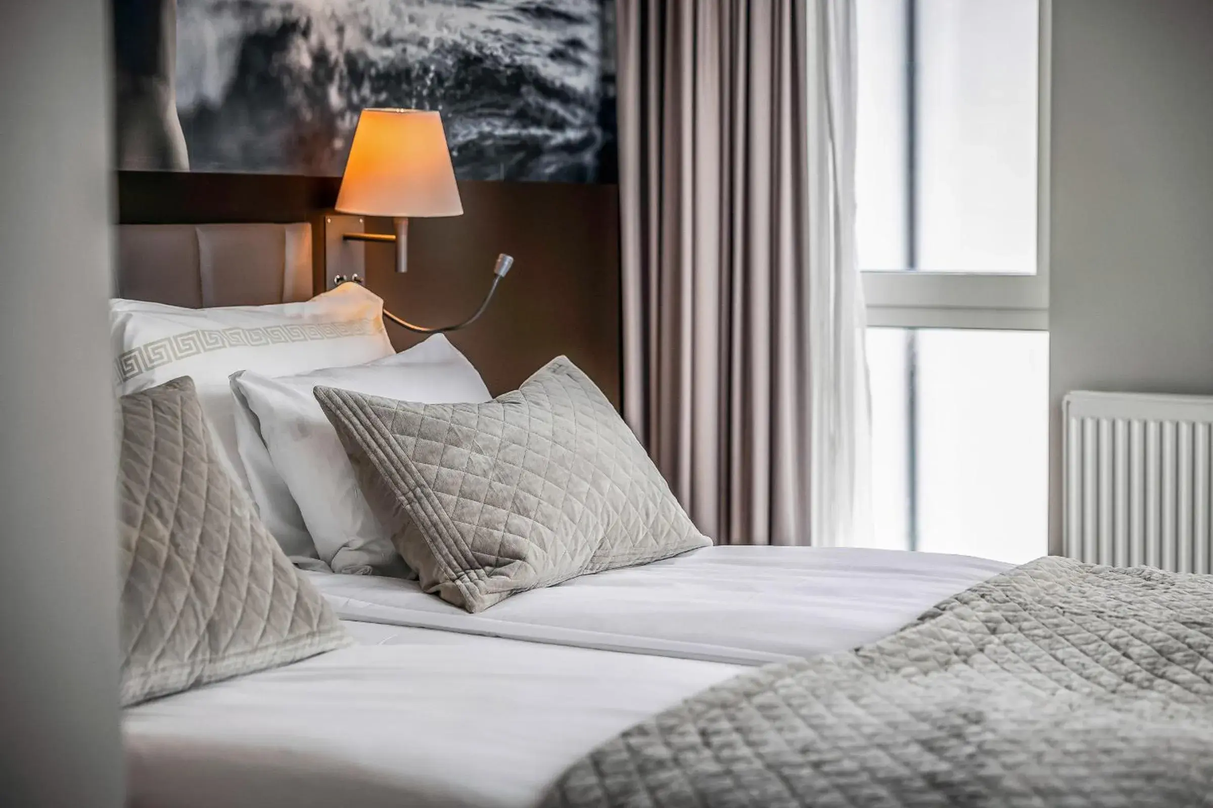 Standard Double or Twin Room in Quality Hotel Waterfront Standard Double or Twin Room in Quality Hotel Waterfront