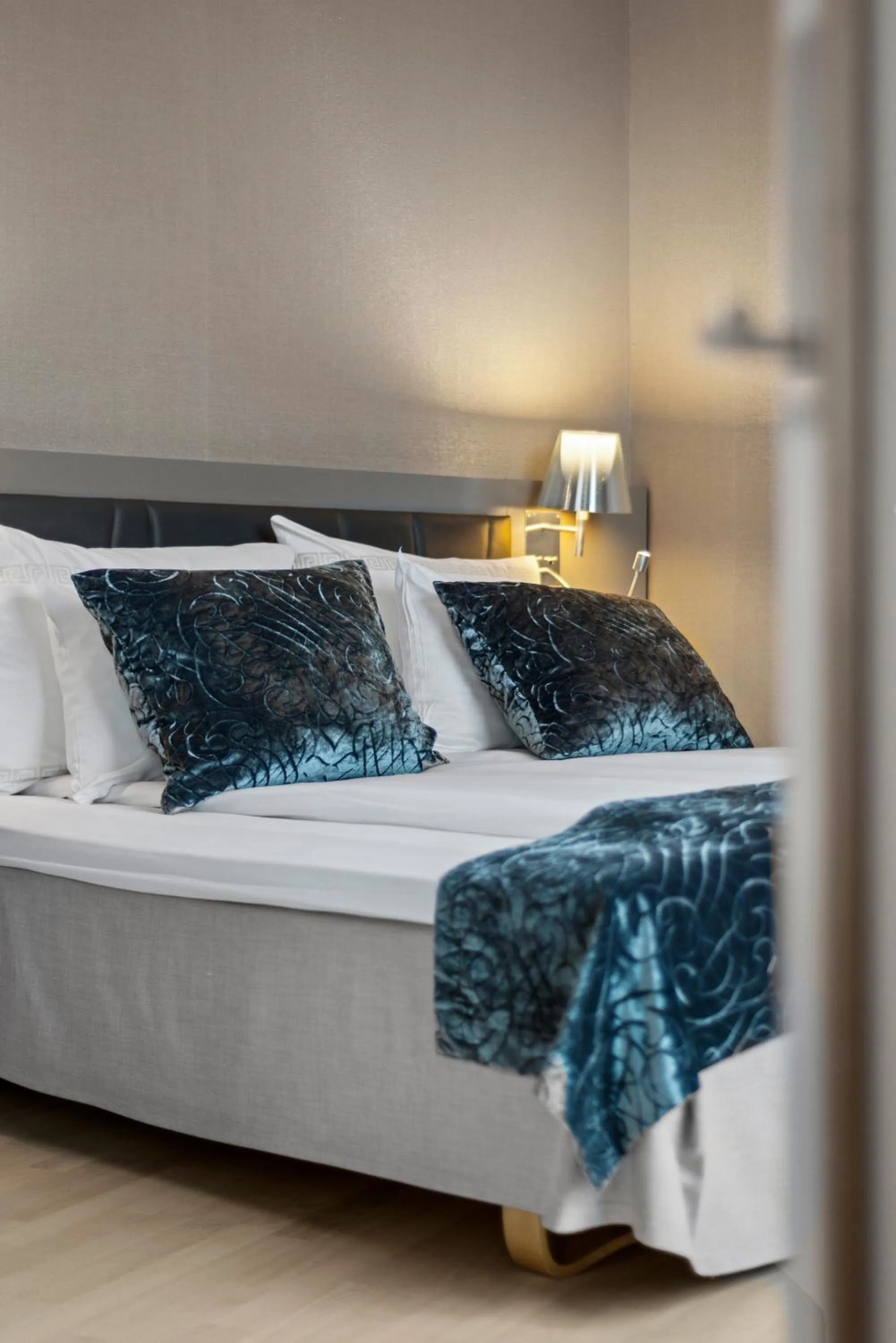 Bed in Quality Hotel Waterfront