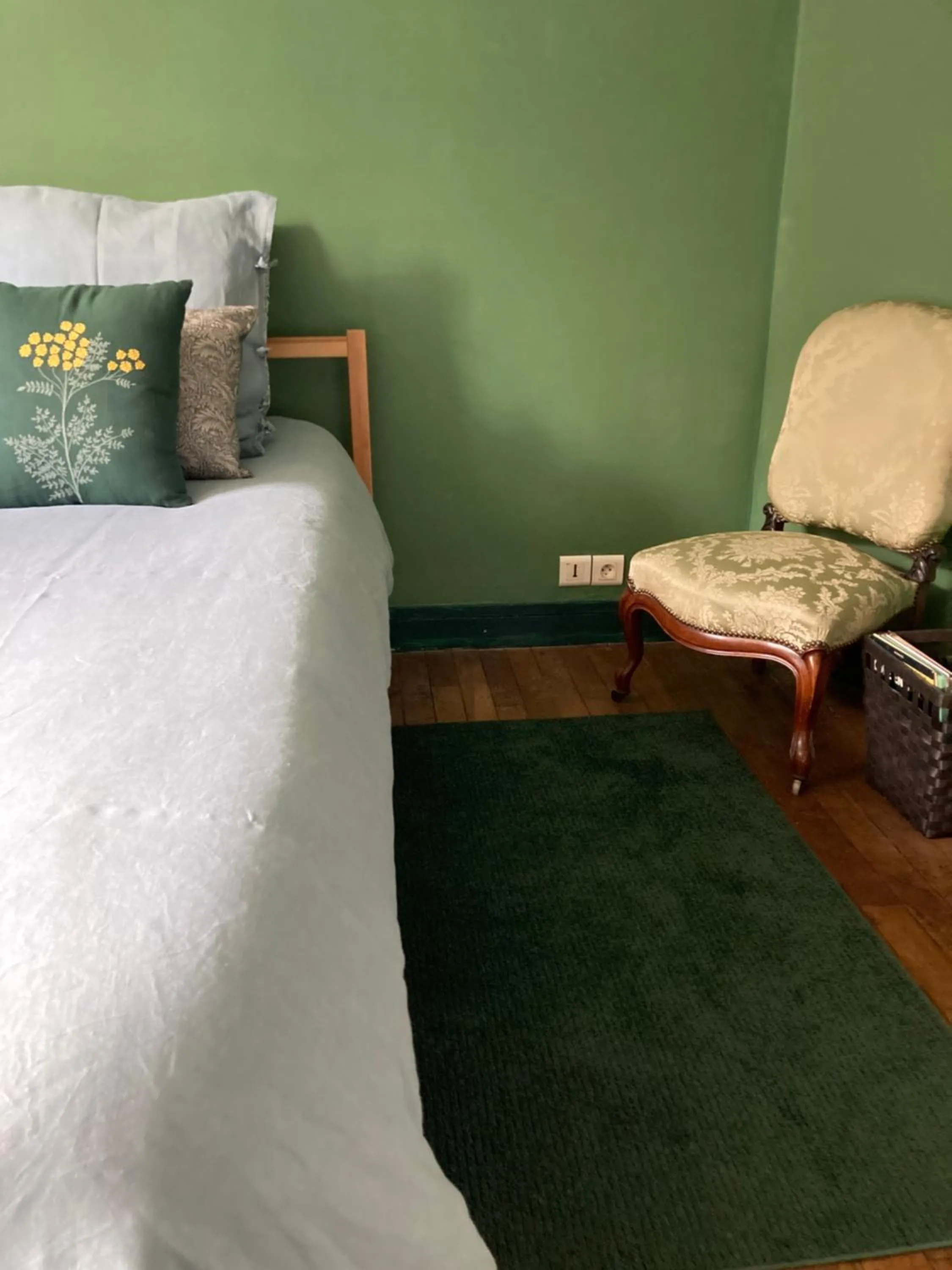 Bed in Le Pigeonnier, maison d'hôtes et Spa