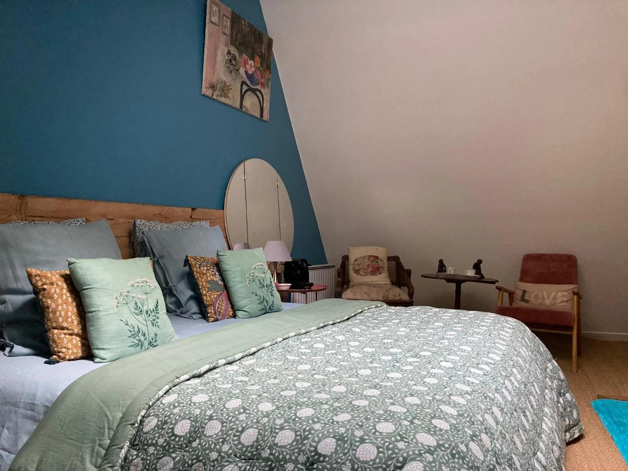 Bed in Le Pigeonnier, maison d'hôtes et Spa