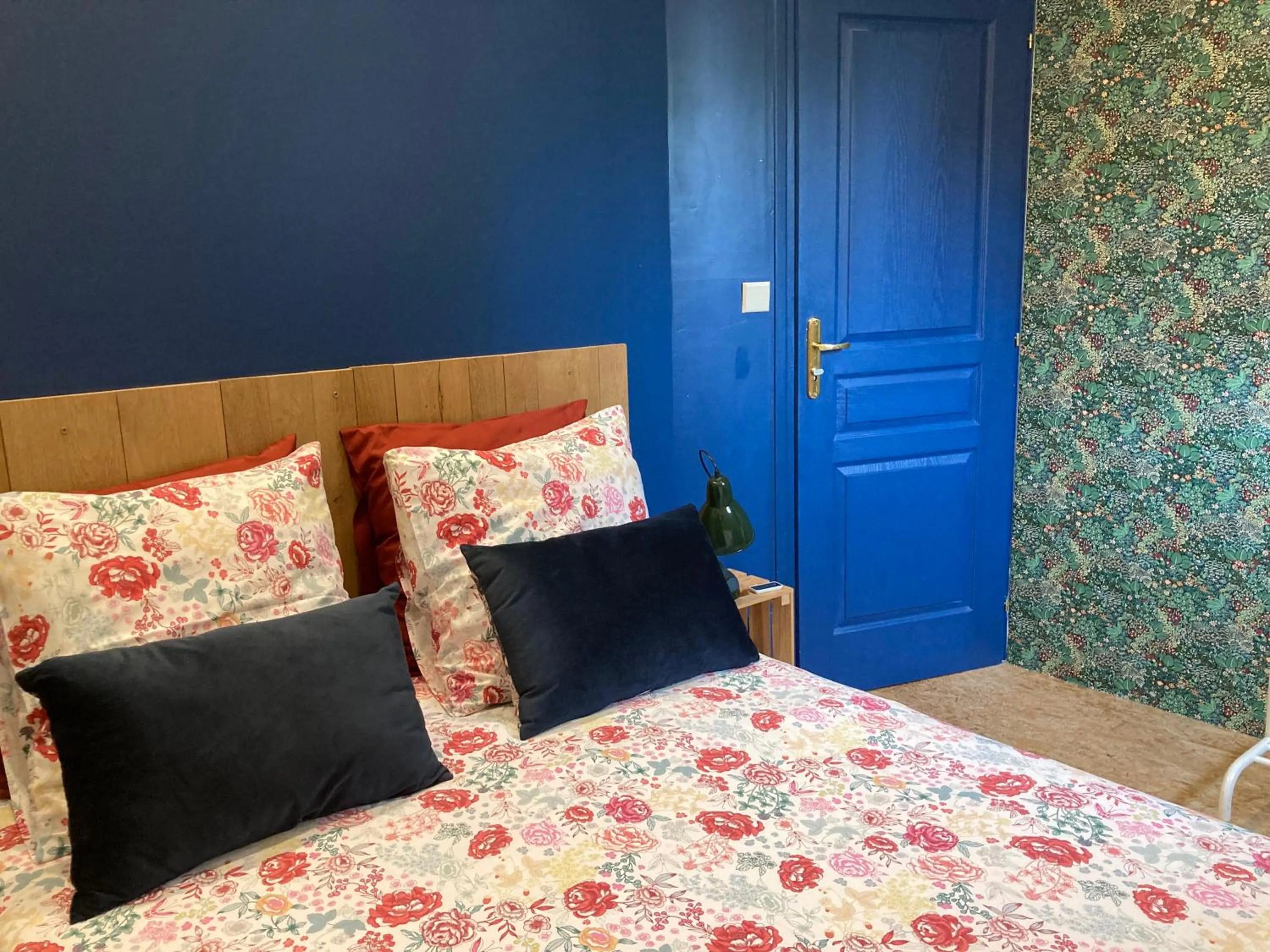 Bed in Le Pigeonnier, maison d'hôtes et Spa